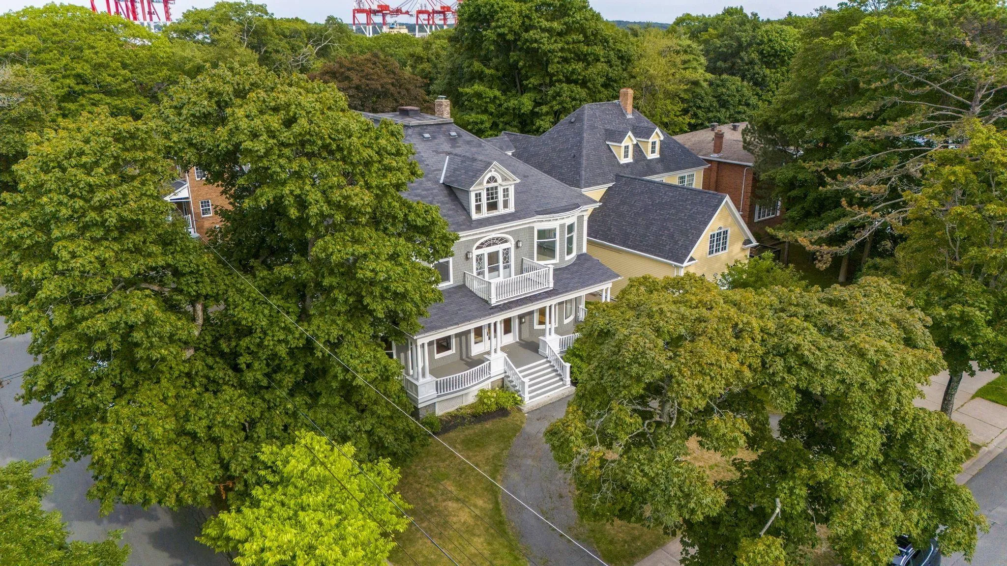 545 Young Avenue, Halifax, NS B3H 2V4, ,Residential Income,For Sale,Young,202523053