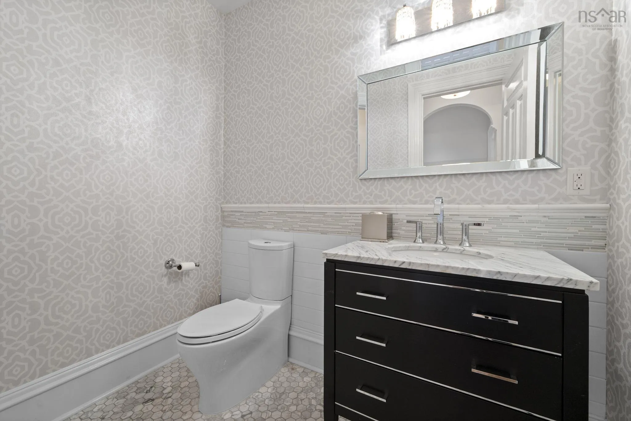 545 Young Avenue, Halifax, NS B3H 2V4, ,Residential Income,For Sale,Young,202523053