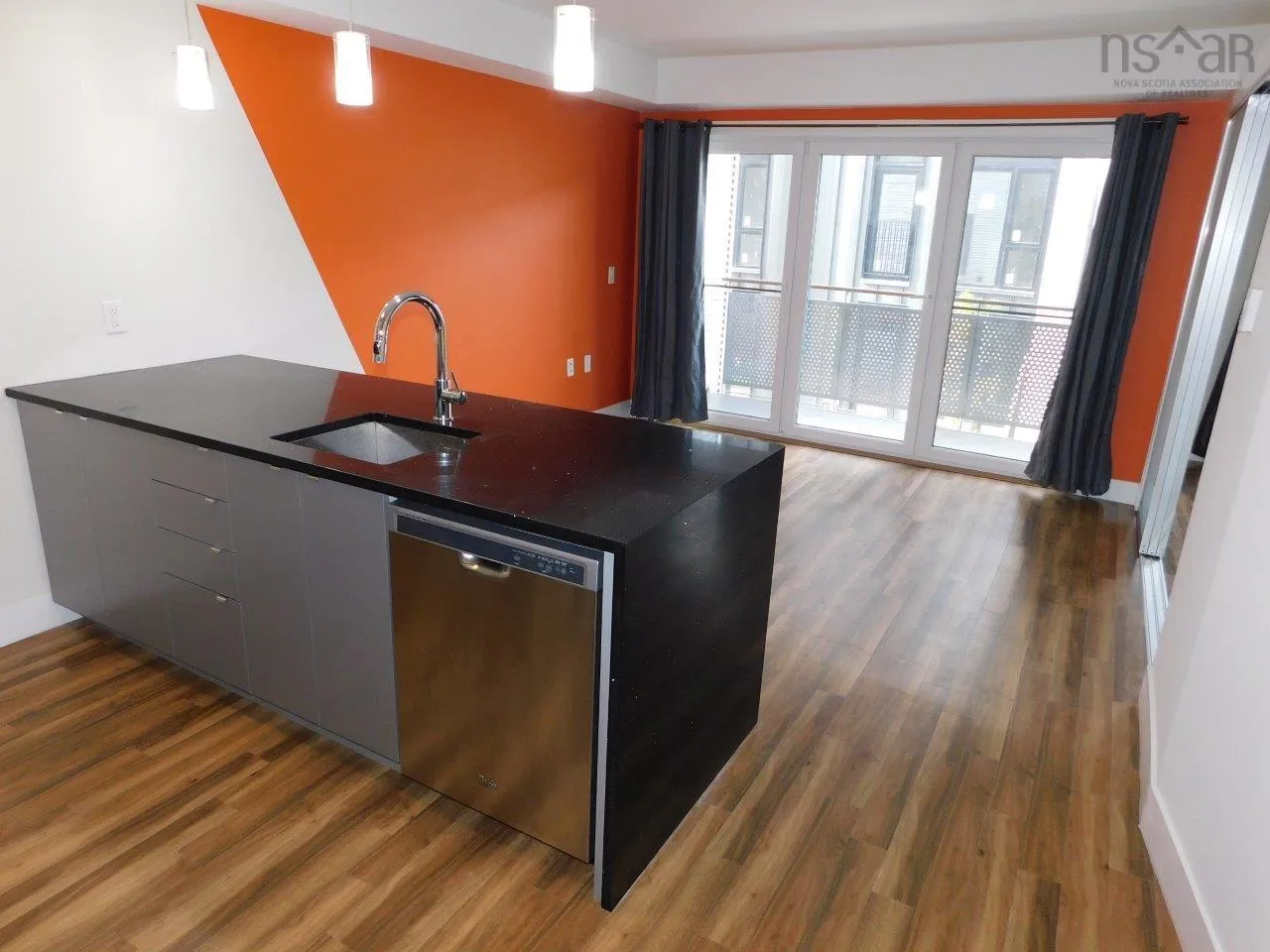 204-5677 Harris Street, Halifax Peninsula, NS B3K 0G4, 1 Bedroom Bedrooms, ,1 BathroomBathrooms,Residential,For Sale,Harris,202518912