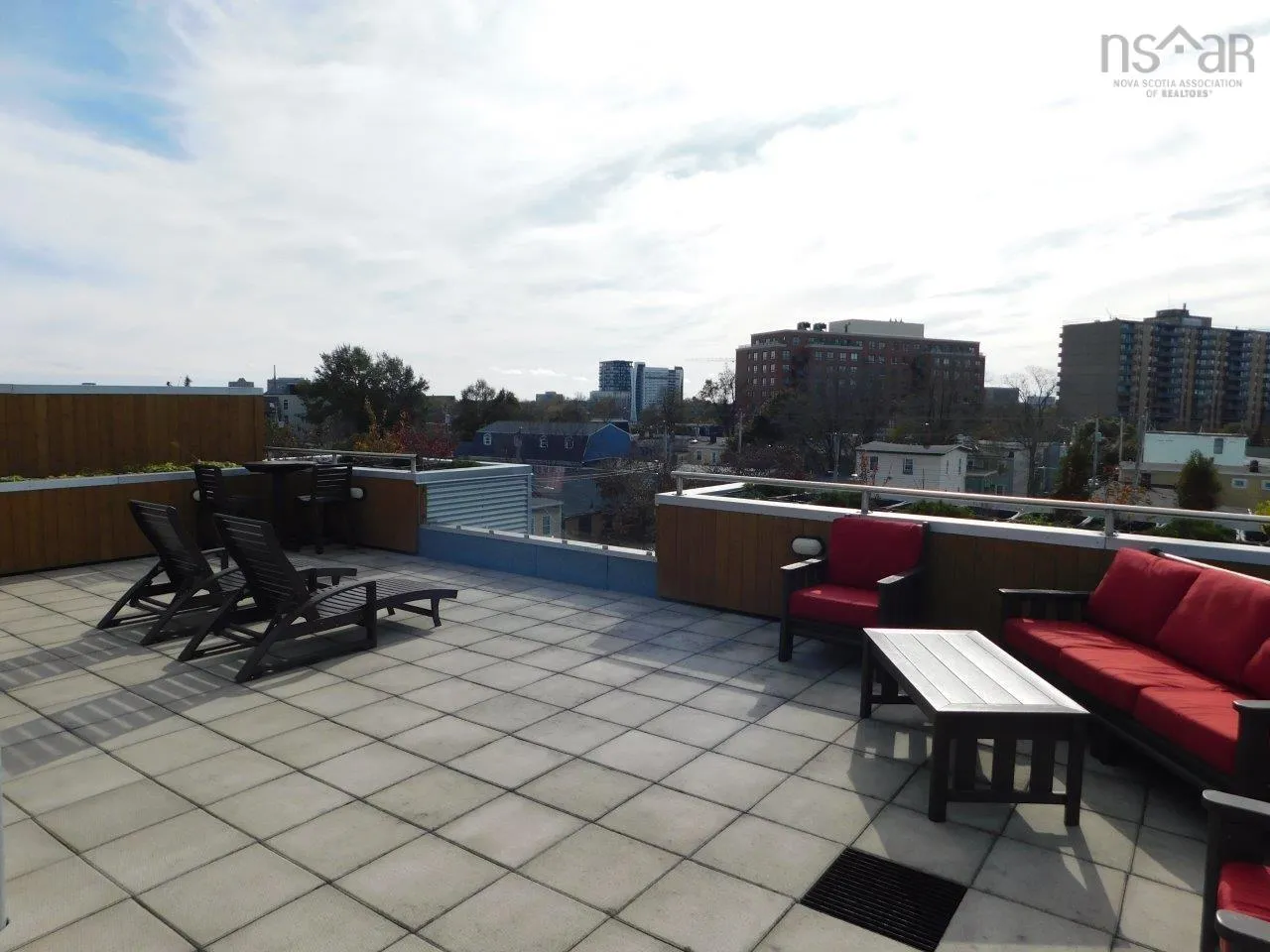 204-5677 Harris Street, Halifax Peninsula, NS B3K 0G4, 1 Bedroom Bedrooms, ,1 BathroomBathrooms,Residential,For Sale,Harris,202518912