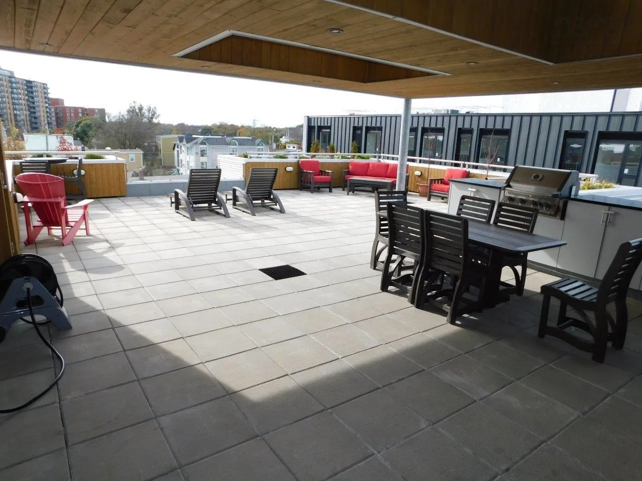 204-5677 Harris Street, Halifax Peninsula, NS B3K 0G4, 1 Bedroom Bedrooms, ,1 BathroomBathrooms,Residential,For Sale,Harris,202518912