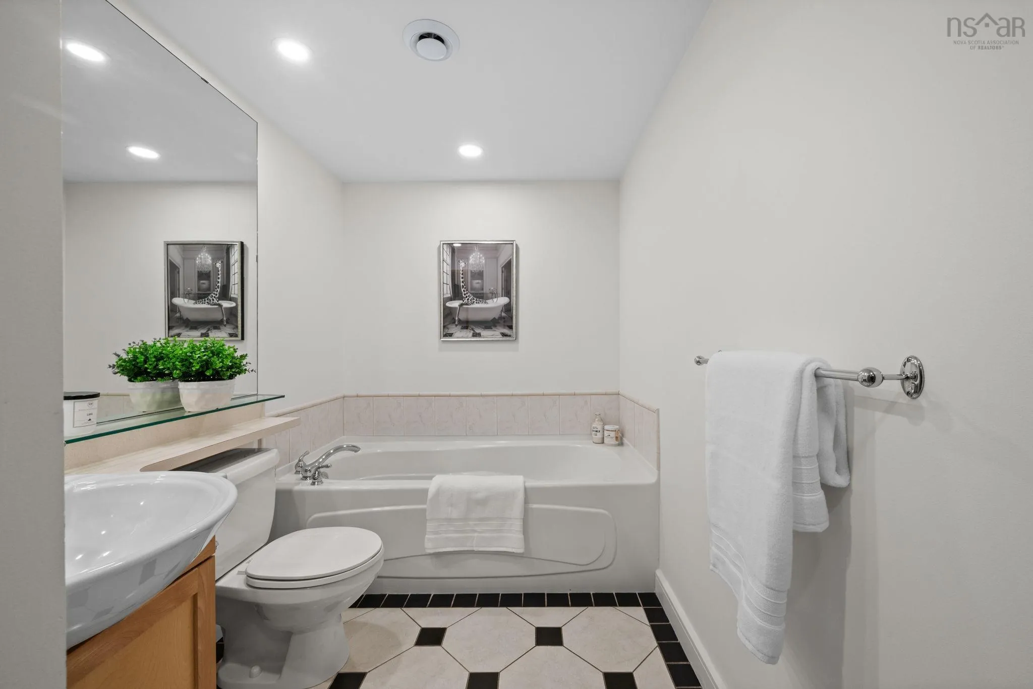 200-1479 Lower Water Street, Halifax, NS B3J 3E3, ,1 BathroomBathrooms,Residential,For Sale,Lower Water,202519751