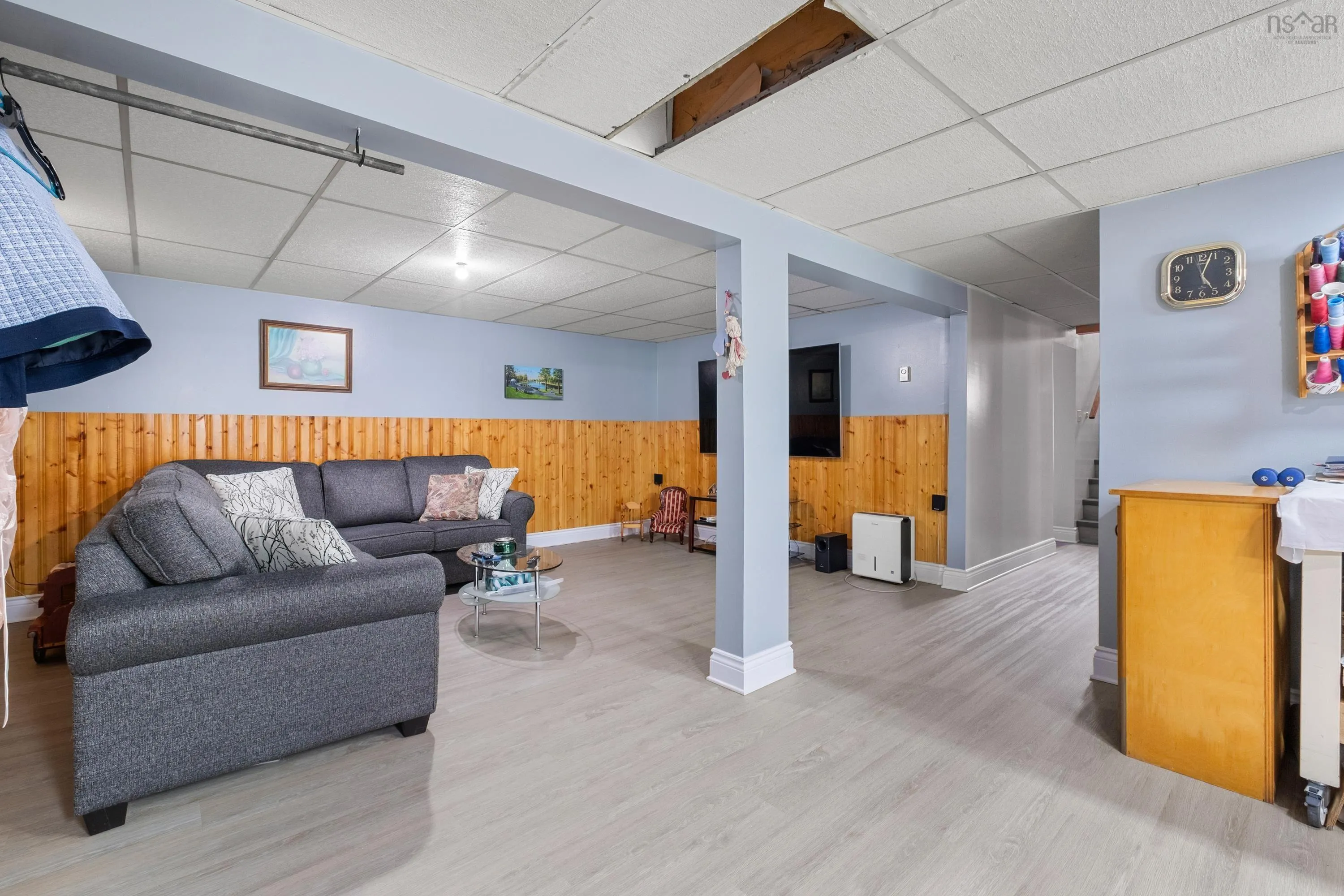 26 Kytes Hill Drive, Grand Lake Road, NS B1M 1A7, 4 Bedrooms Bedrooms, ,2 BathroomsBathrooms,Residential,For Sale,Kytes Hill Drive,202518924