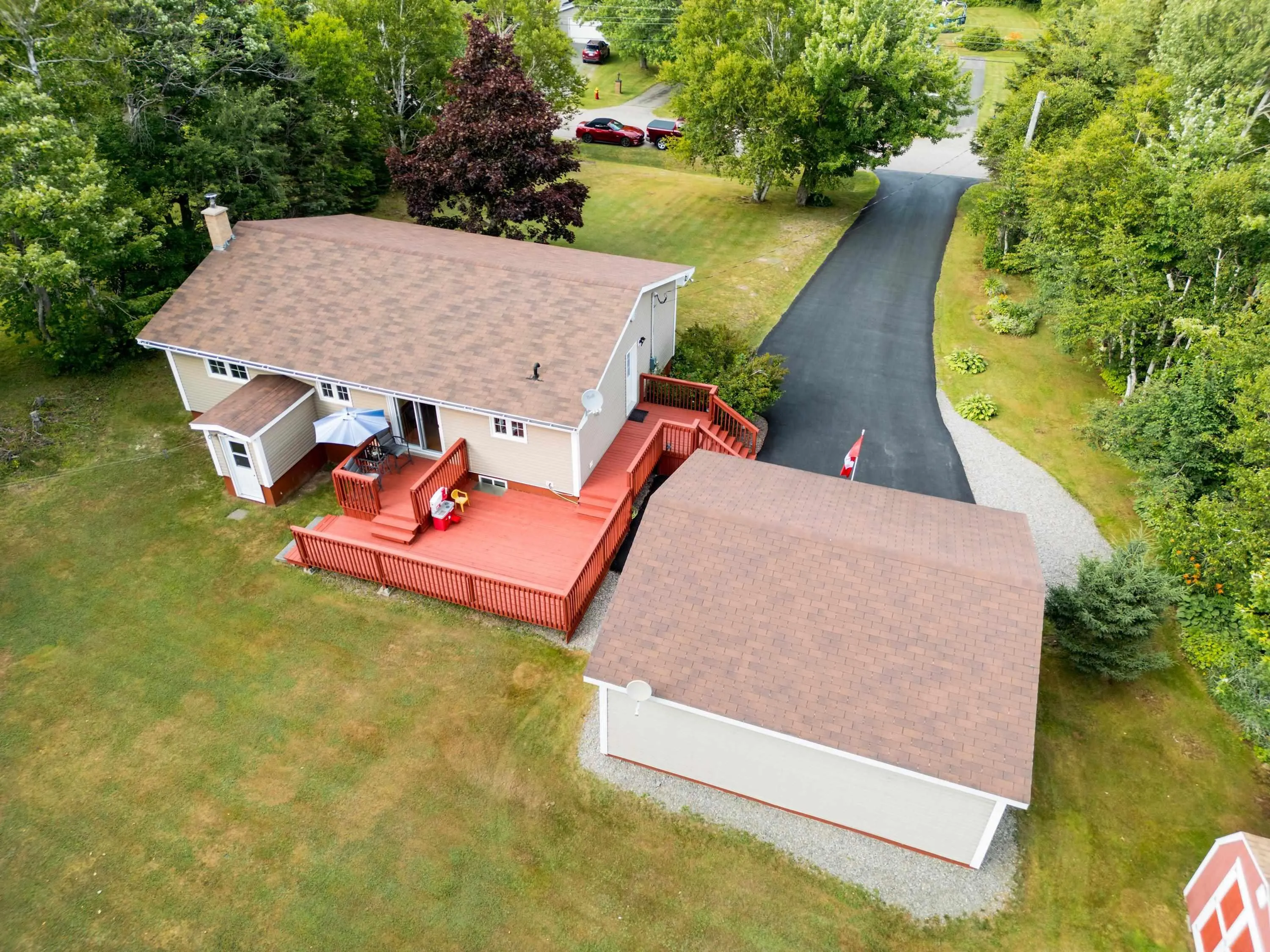 26 Kytes Hill Drive, Grand Lake Road, NS B1M 1A7, 4 Bedrooms Bedrooms, ,2 BathroomsBathrooms,Residential,For Sale,Kytes Hill Drive,202518924