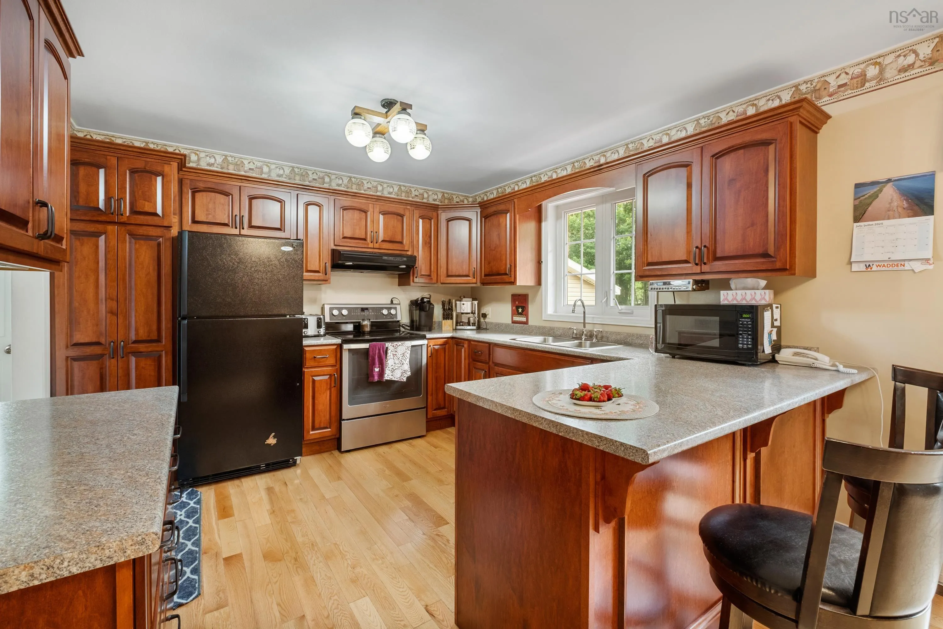 26 Kytes Hill Drive, Grand Lake Road, NS B1M 1A7, 4 Bedrooms Bedrooms, ,2 BathroomsBathrooms,Residential,For Sale,Kytes Hill Drive,202518924