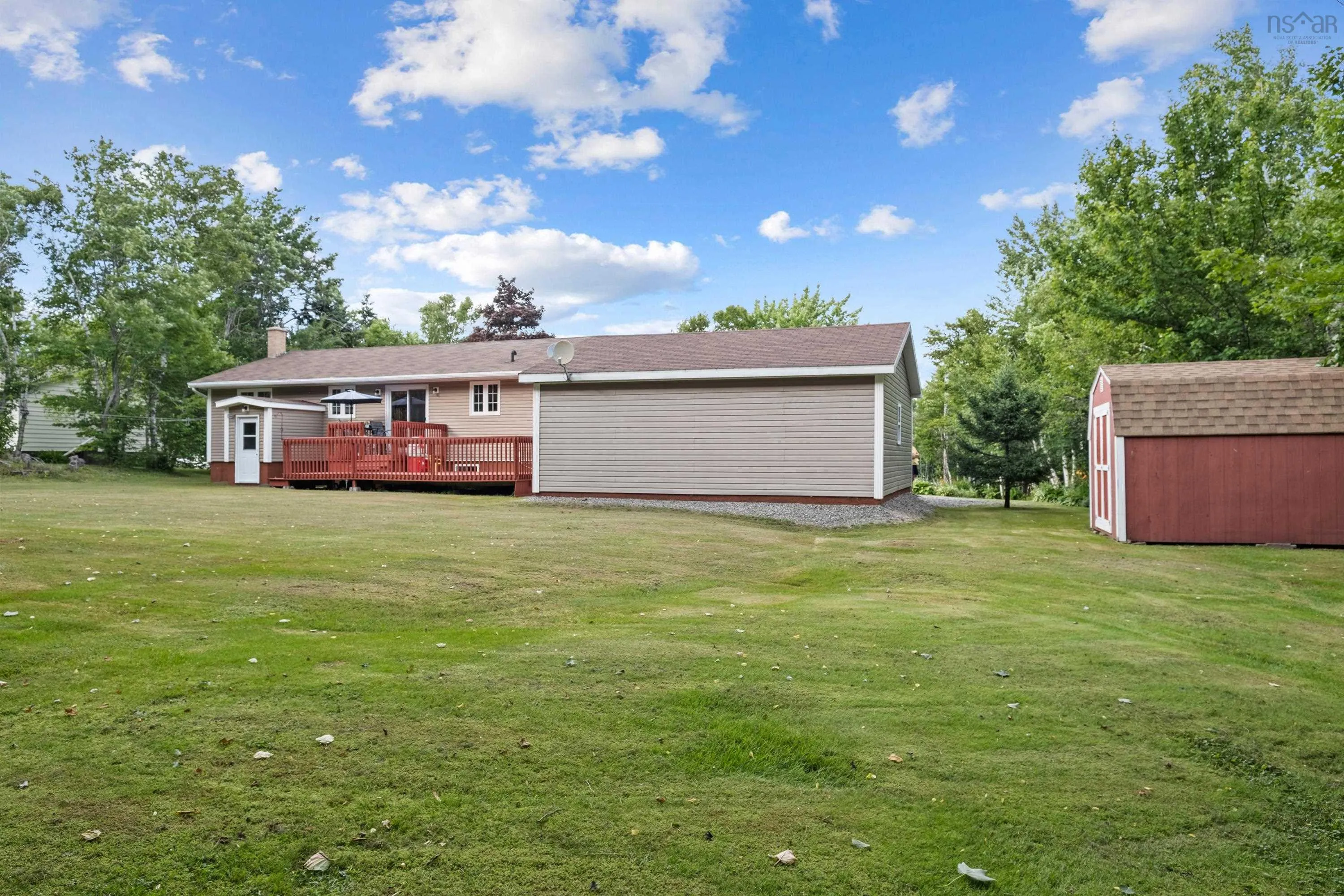26 Kytes Hill Drive, Grand Lake Road, NS B1M 1A7, 4 Bedrooms Bedrooms, ,2 BathroomsBathrooms,Residential,For Sale,Kytes Hill Drive,202518924