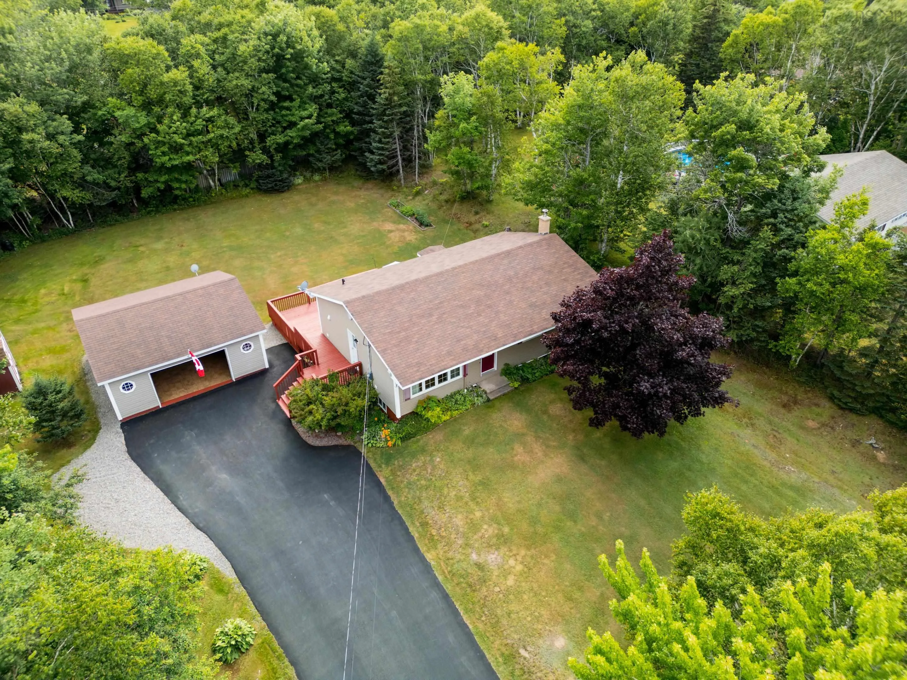 26 Kytes Hill Drive, Grand Lake Road, NS B1M 1A7, 4 Bedrooms Bedrooms, ,2 BathroomsBathrooms,Residential,For Sale,Kytes Hill Drive,202518924
