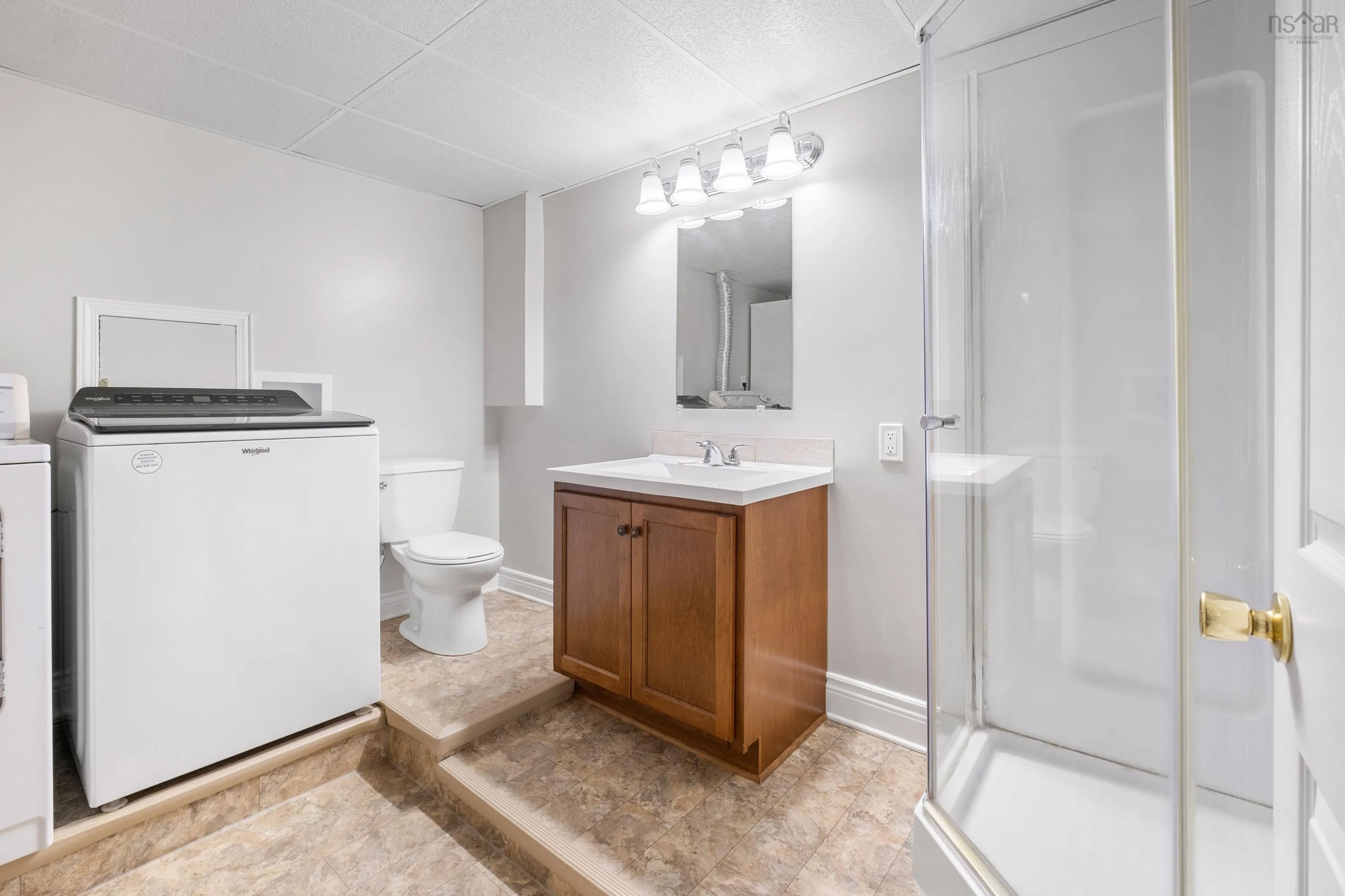 26 Kytes Hill Drive, Grand Lake Road, NS B1M 1A7, 4 Bedrooms Bedrooms, ,2 BathroomsBathrooms,Residential,For Sale,Kytes Hill Drive,202518924