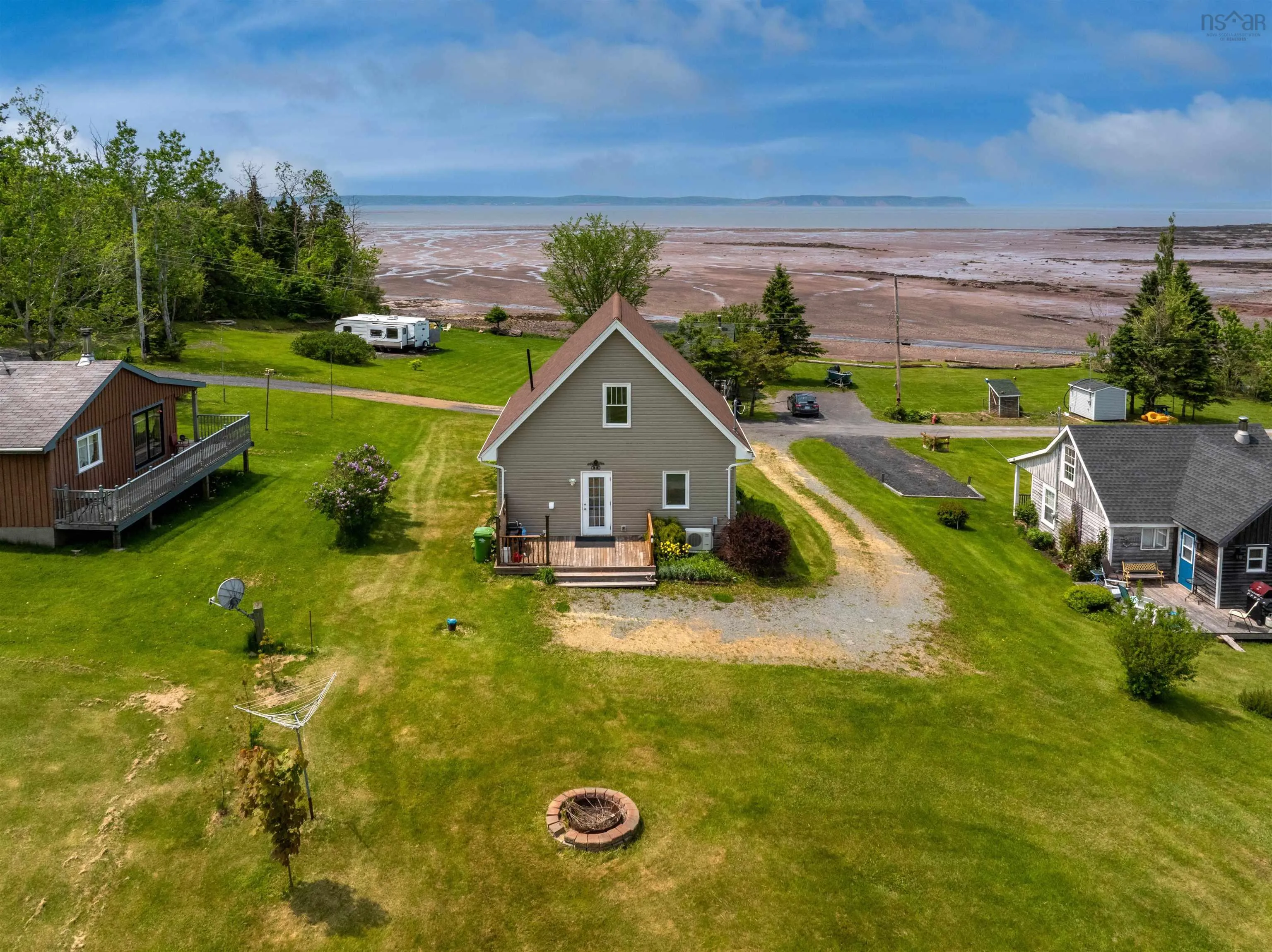 39 Blomidon View Lane, Bramber, NS B0N 2A0, 3 Bedrooms Bedrooms, ,2 BathroomsBathrooms,Residential,For Sale,Blomidon View,202513519