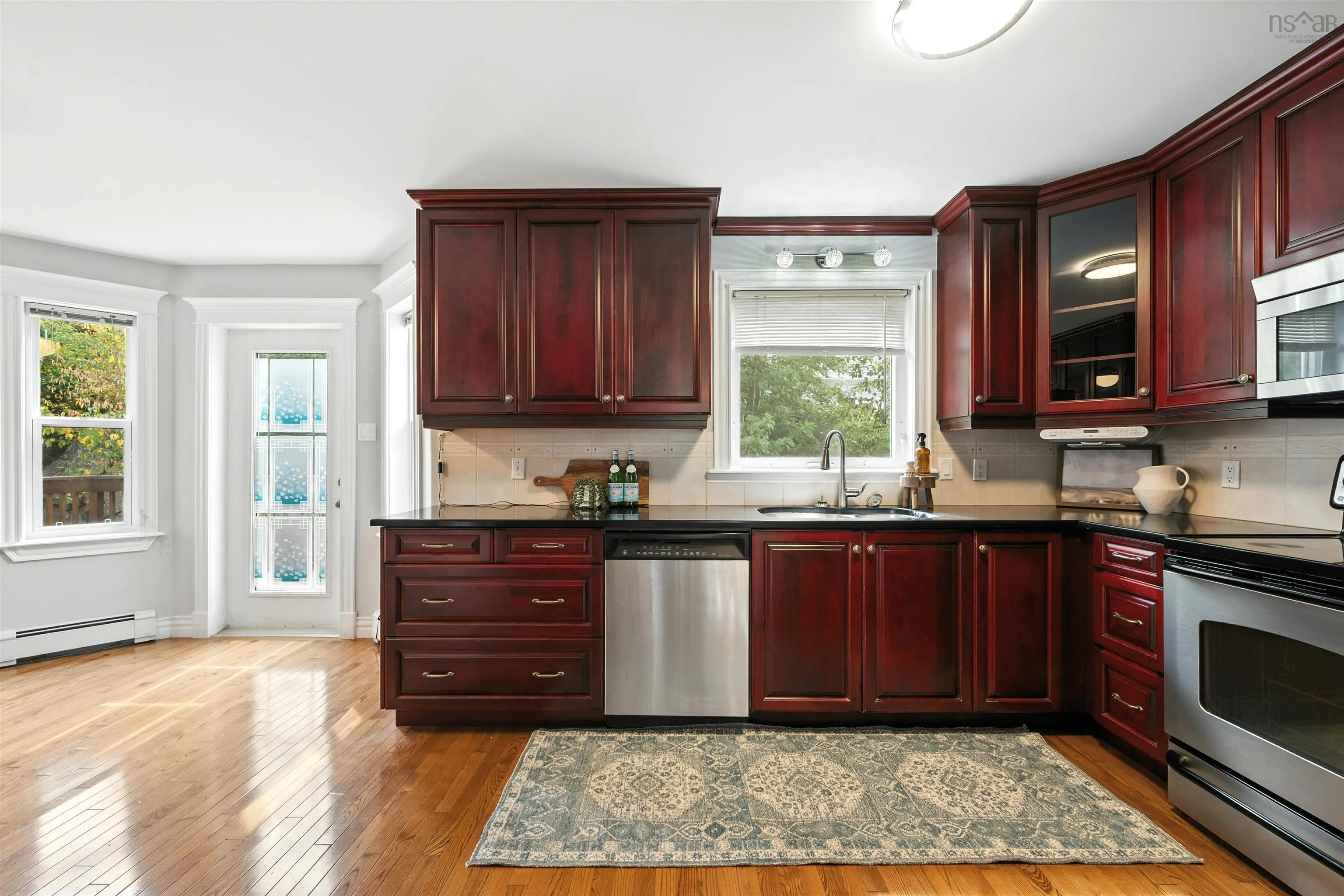 98 Castlepark Grove, Halifax, NS B3M 4X9, 5 Bedrooms Bedrooms, ,4 BathroomsBathrooms,Residential,For Sale,Castlepark,202520949