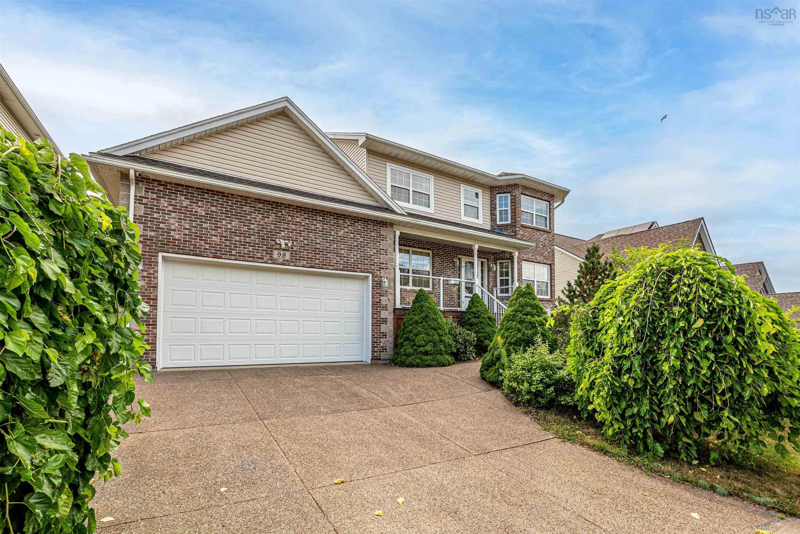 98 Castlepark Grove, Halifax, NS B3M 4X9, 5 Bedrooms Bedrooms, ,4 BathroomsBathrooms,Residential,For Sale,Castlepark,202520949
