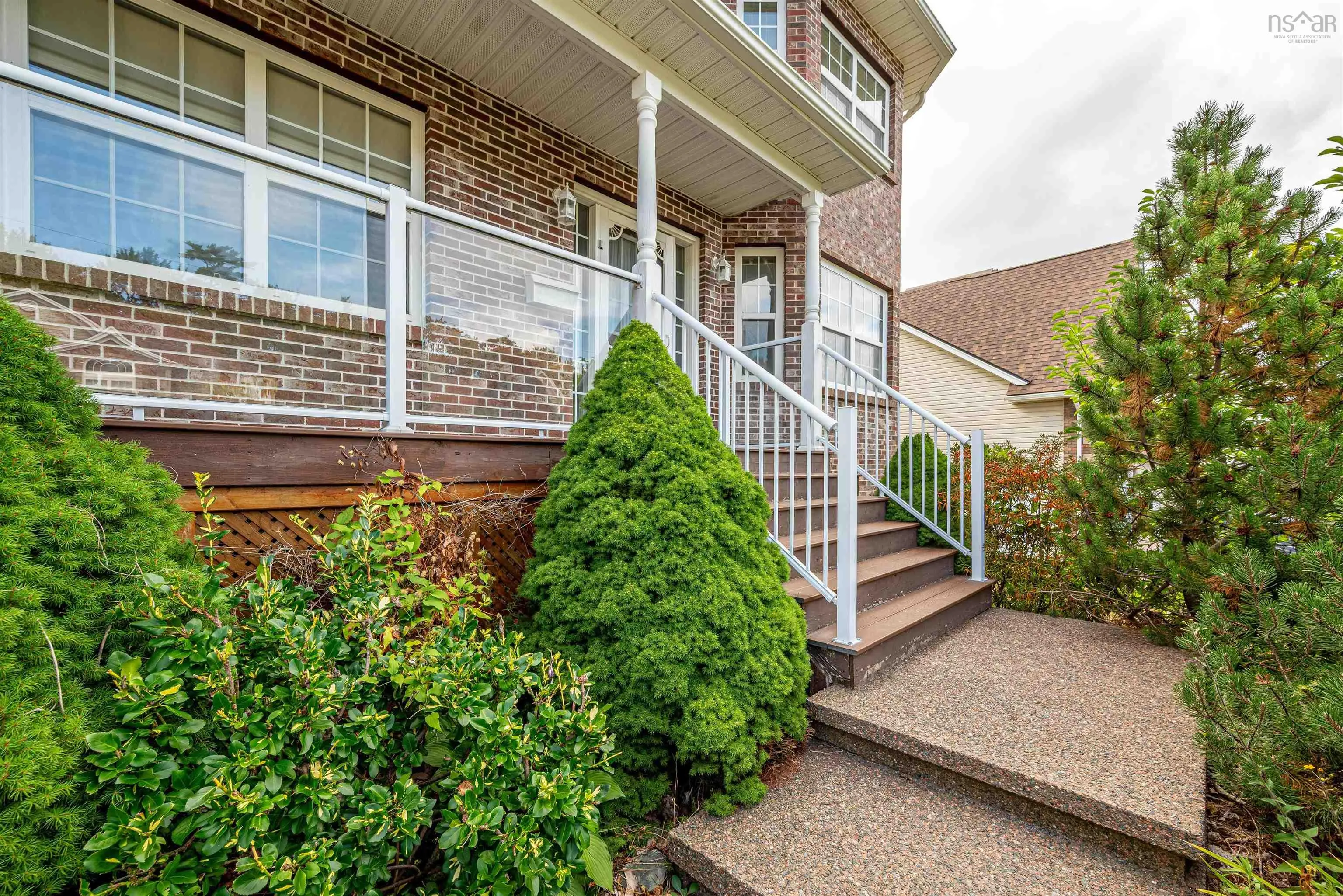 98 Castlepark Grove, Halifax, NS B3M 4X9, 5 Bedrooms Bedrooms, ,4 BathroomsBathrooms,Residential,For Sale,Castlepark,202520949