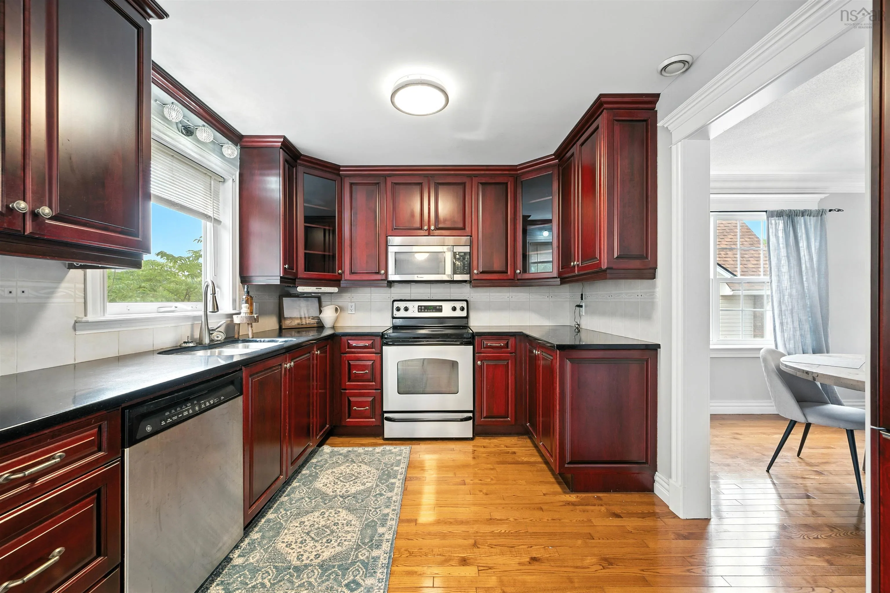 98 Castlepark Grove, Halifax, NS B3M 4X9, 5 Bedrooms Bedrooms, ,4 BathroomsBathrooms,Residential,For Sale,Castlepark,202520949