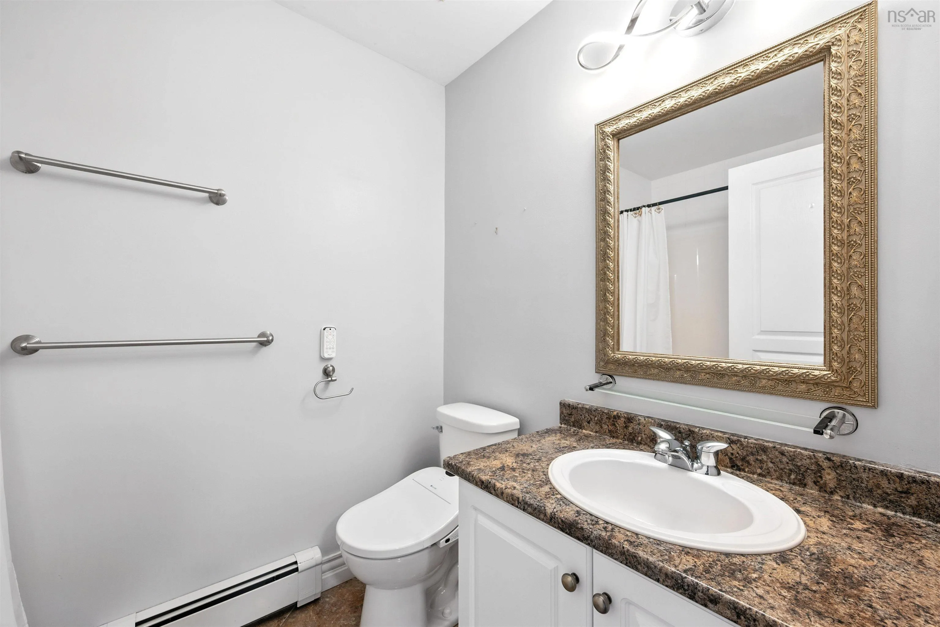 98 Castlepark Grove, Halifax, NS B3M 4X9, 5 Bedrooms Bedrooms, ,4 BathroomsBathrooms,Residential,For Sale,Castlepark,202520949