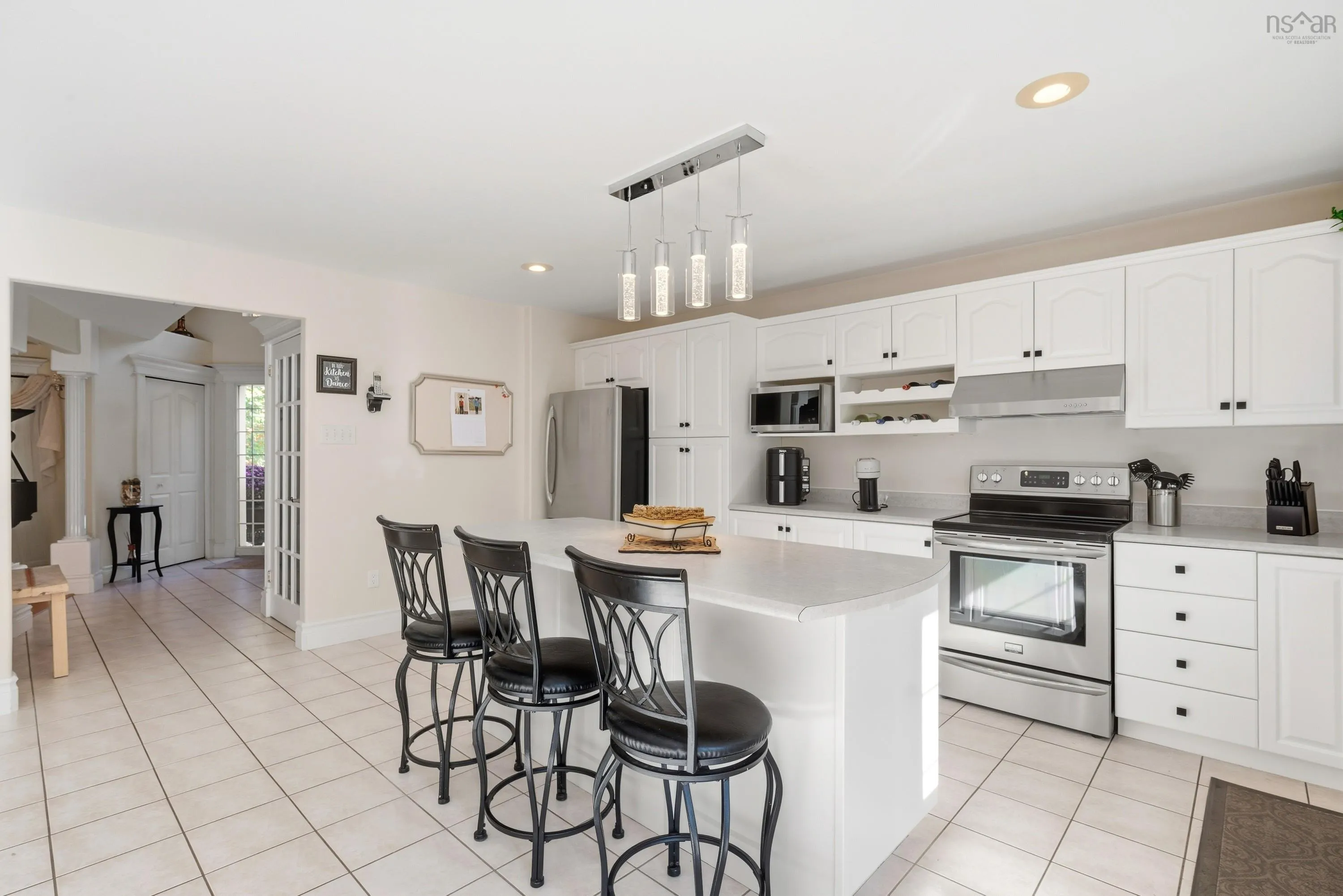 9 Haliburton Crescent, Stillwater Lake, NS B3Z 1P1, 4 Bedrooms Bedrooms, ,4 BathroomsBathrooms,Residential,For Sale,Haliburton,202525676