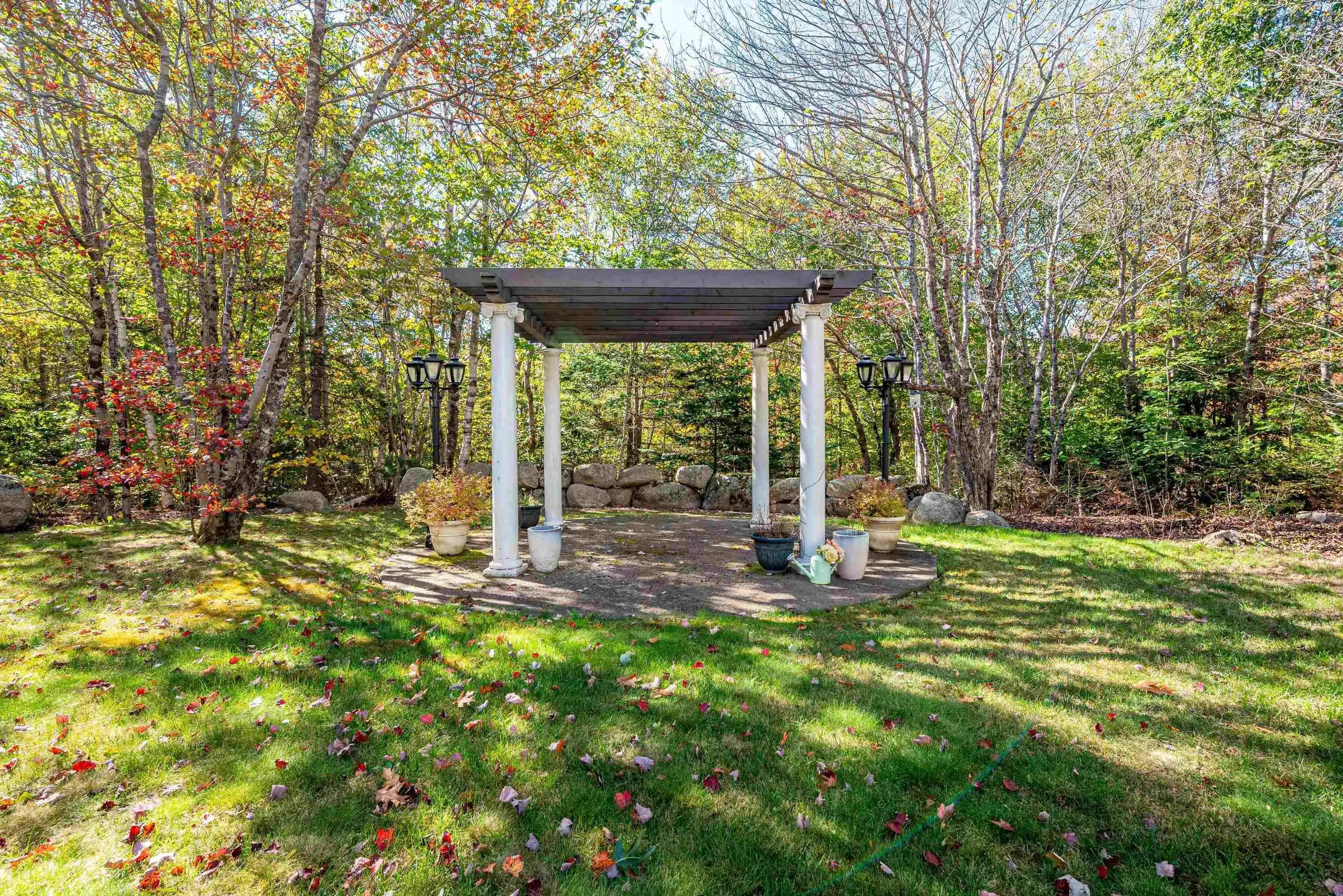 9 Haliburton Crescent, Stillwater Lake, NS B3Z 1P1, 4 Bedrooms Bedrooms, ,4 BathroomsBathrooms,Residential,For Sale,Haliburton,202525676