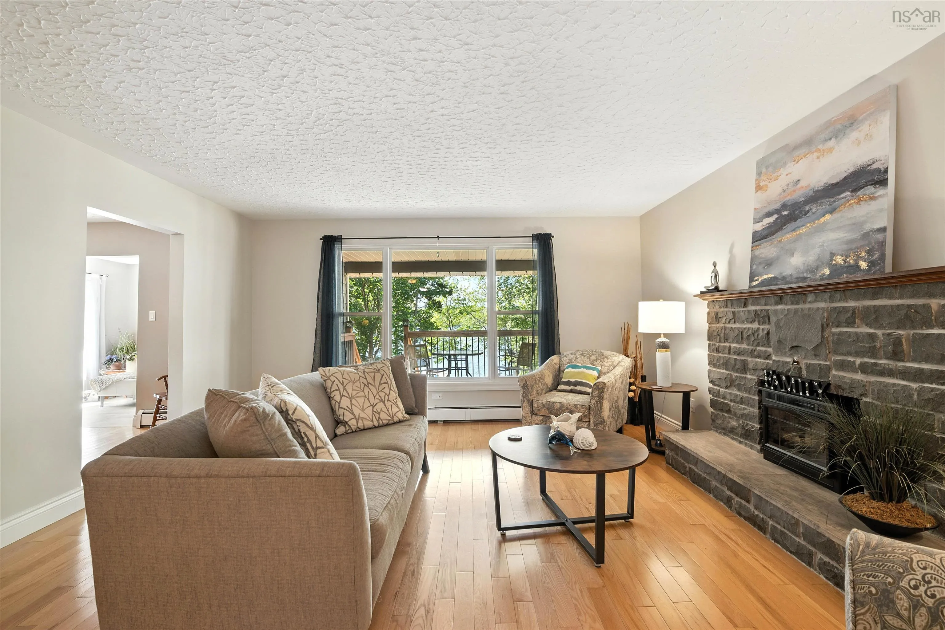 22 Lochburn Lane, Dartmouth, NS B2X 2T9, 4 Bedrooms Bedrooms, ,2 BathroomsBathrooms,Residential,For Sale,Lochburn,202523558