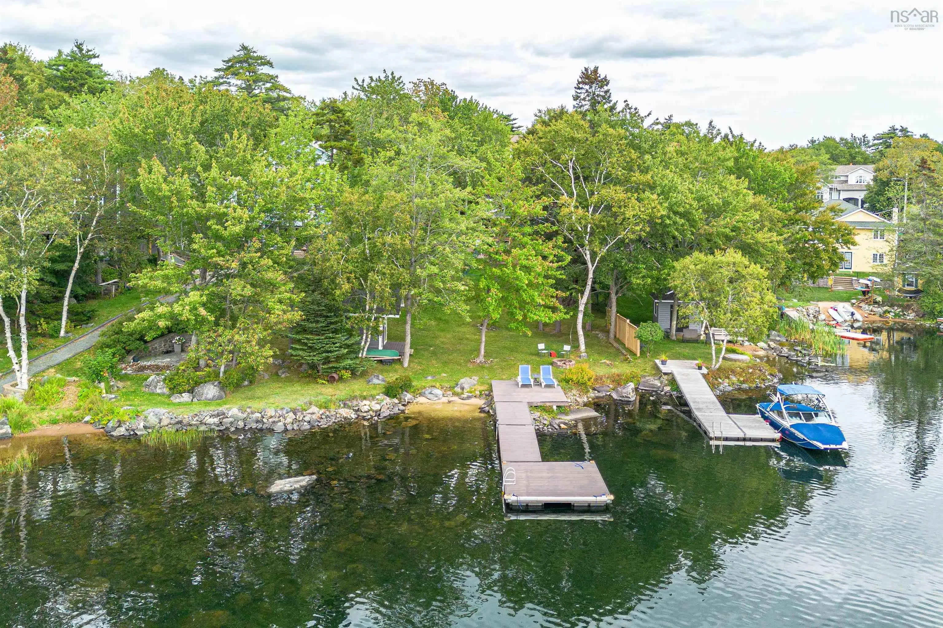 22 Lochburn Lane, Dartmouth, NS B2X 2T9, 4 Bedrooms Bedrooms, ,2 BathroomsBathrooms,Residential,For Sale,Lochburn,202523558