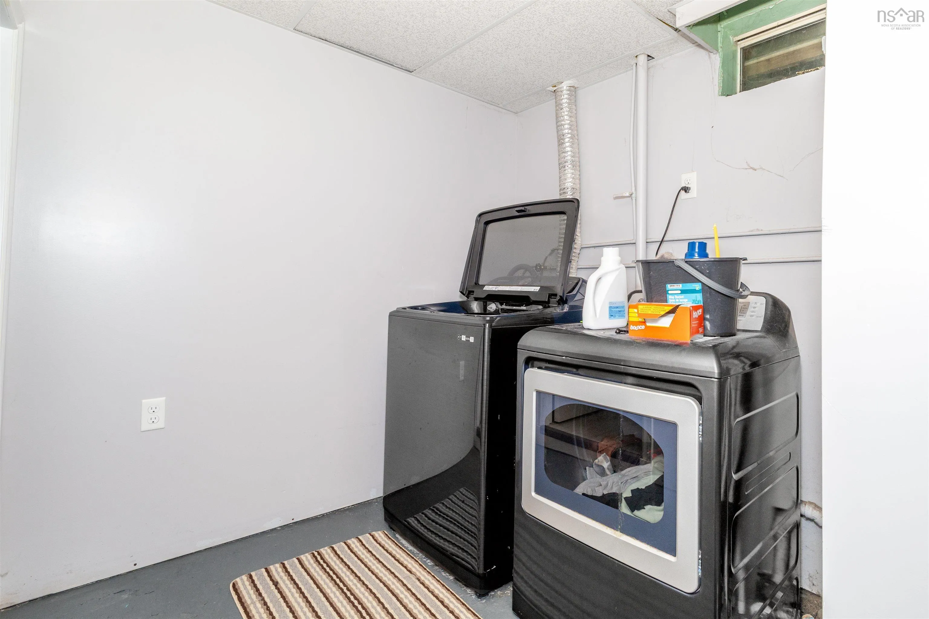 261 Mcintyre Lane, Glace Bay, NS B1A 5X6, 3 Bedrooms Bedrooms, ,2 BathroomsBathrooms,Residential,For Sale,Mcintyre,202515930