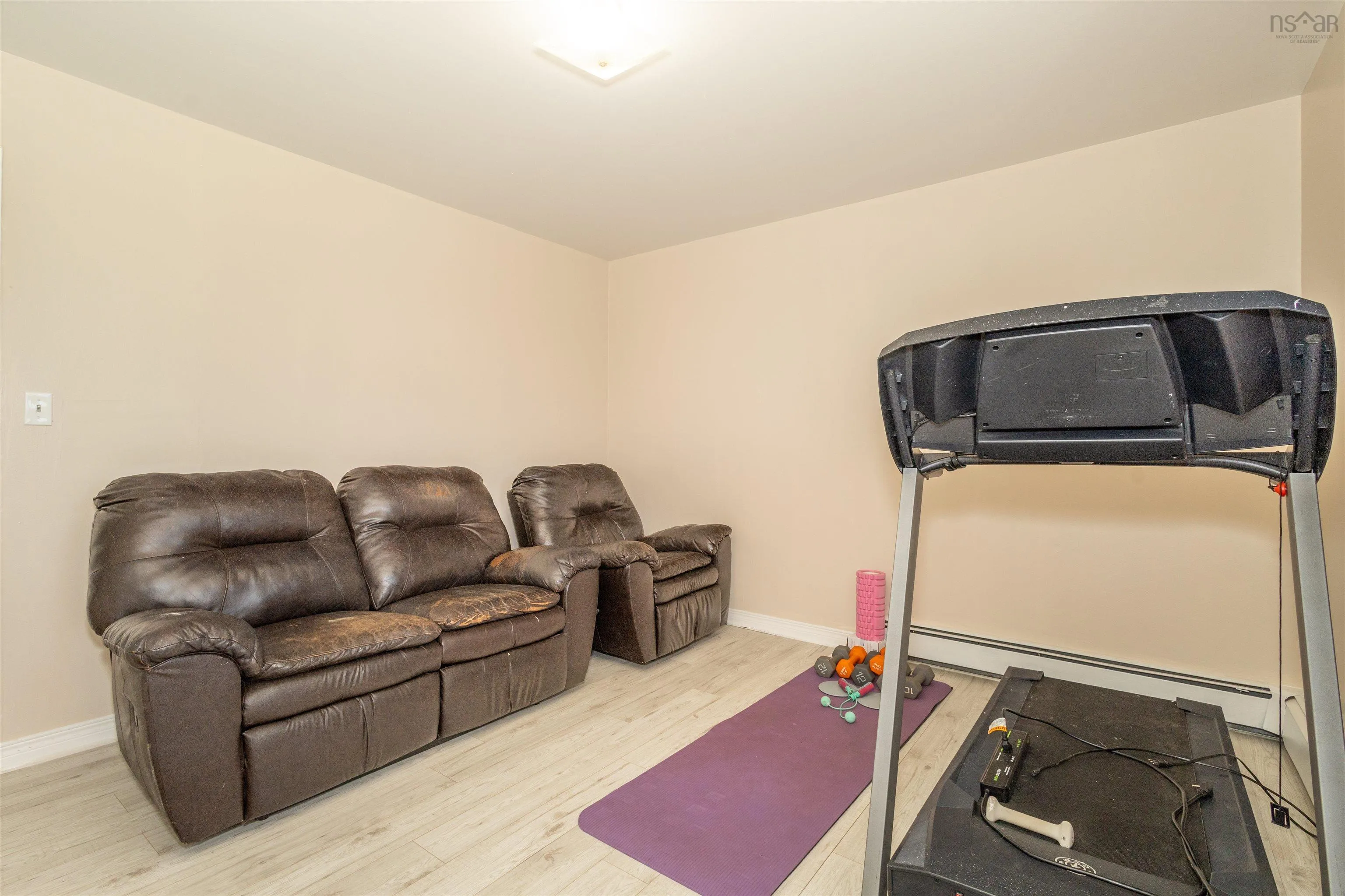 261 Mcintyre Lane, Glace Bay, NS B1A 5X6, 3 Bedrooms Bedrooms, ,2 BathroomsBathrooms,Residential,For Sale,Mcintyre,202515930