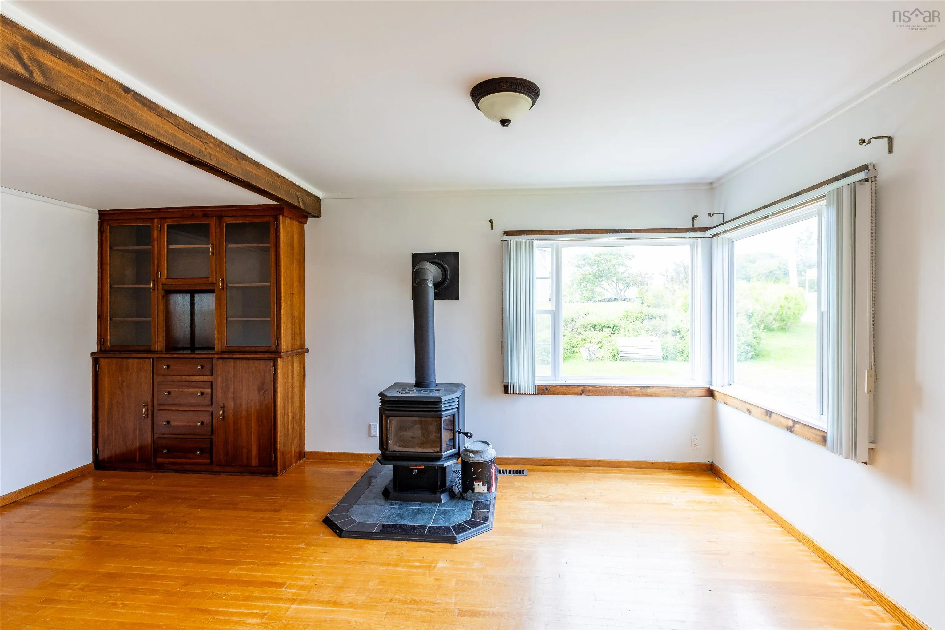 1415 Highway 304, Cape Forchu Ns B5a 5g7, 5 Bedrooms Bedrooms, ,2 BathroomsBathrooms,Residential,For Sale,Highway 304,202510115