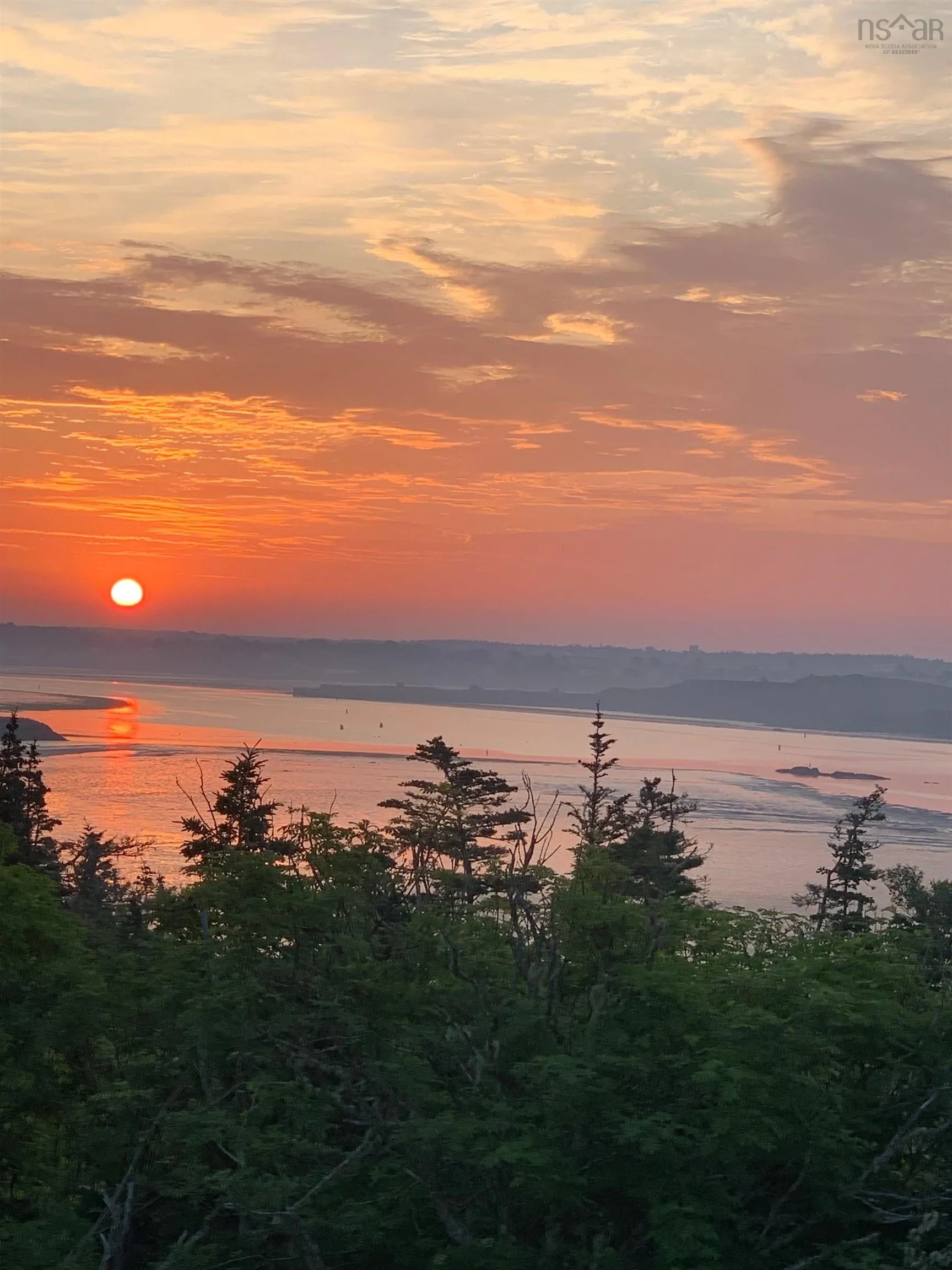 1415 Highway 304, Cape Forchu Ns B5a 5g7, 5 Bedrooms Bedrooms, ,2 BathroomsBathrooms,Residential,For Sale,Highway 304,202510115