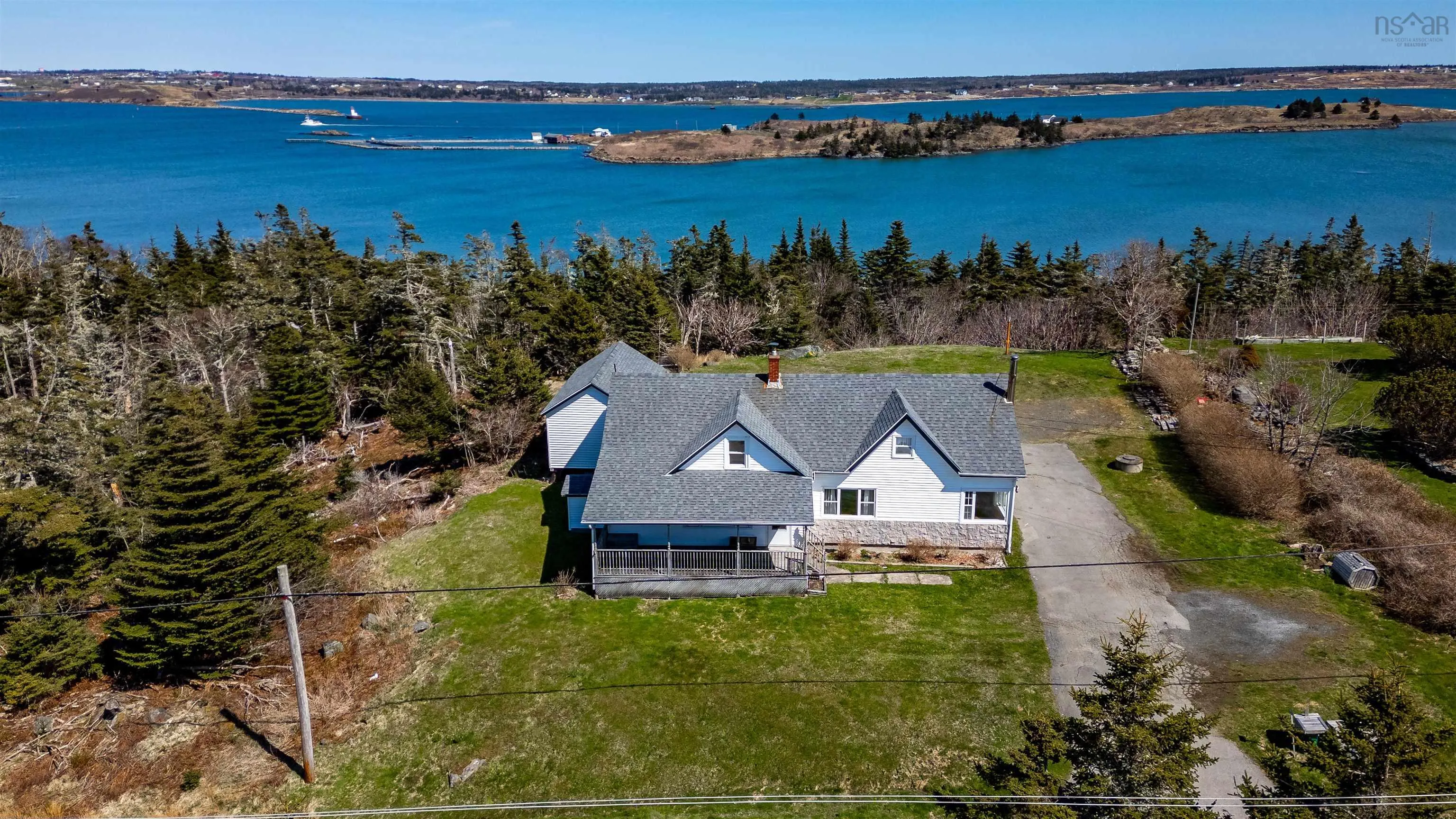 1415 Highway 304, Cape Forchu Ns B5a 5g7, 5 Bedrooms Bedrooms, ,2 BathroomsBathrooms,Residential,For Sale,Highway 304,202510115