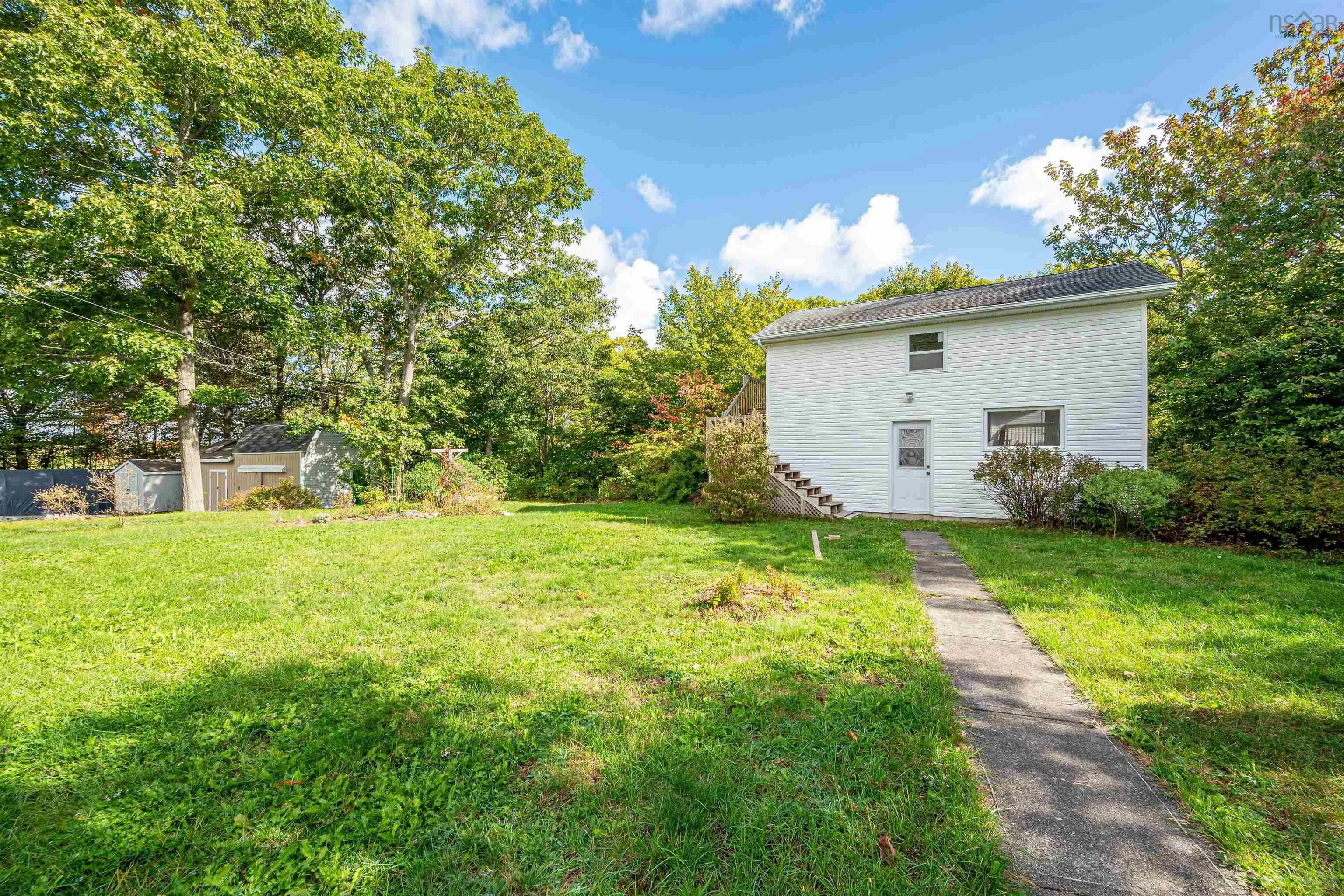 206 Lakeview Road, Lakeview, NS B4C 4C8, 3 Bedrooms Bedrooms, ,2 BathroomsBathrooms,Residential,For Sale,Lakeview,202524902