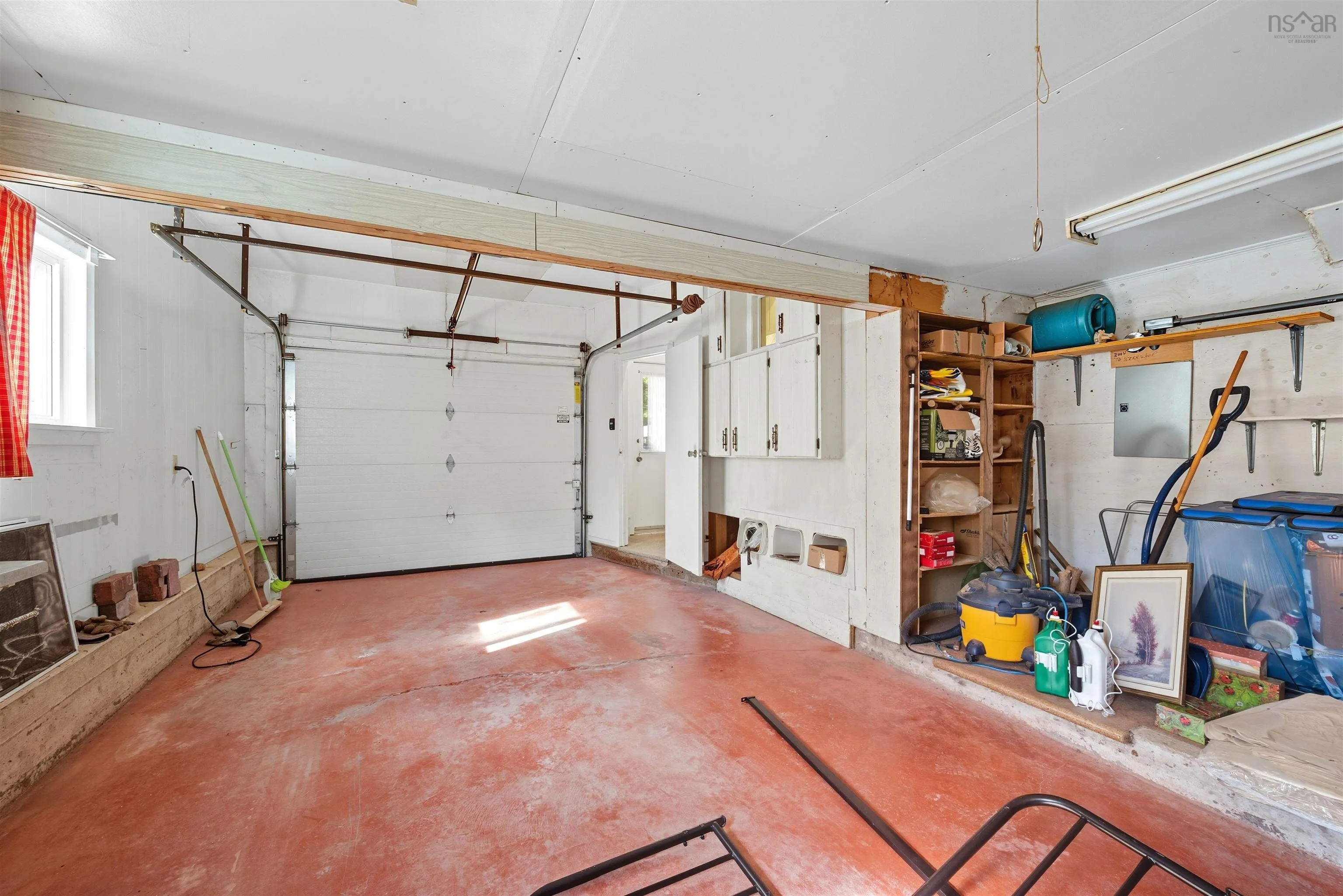 206 Lakeview Road, Lakeview, NS B4C 4C8, 3 Bedrooms Bedrooms, ,2 BathroomsBathrooms,Residential,For Sale,Lakeview,202524902