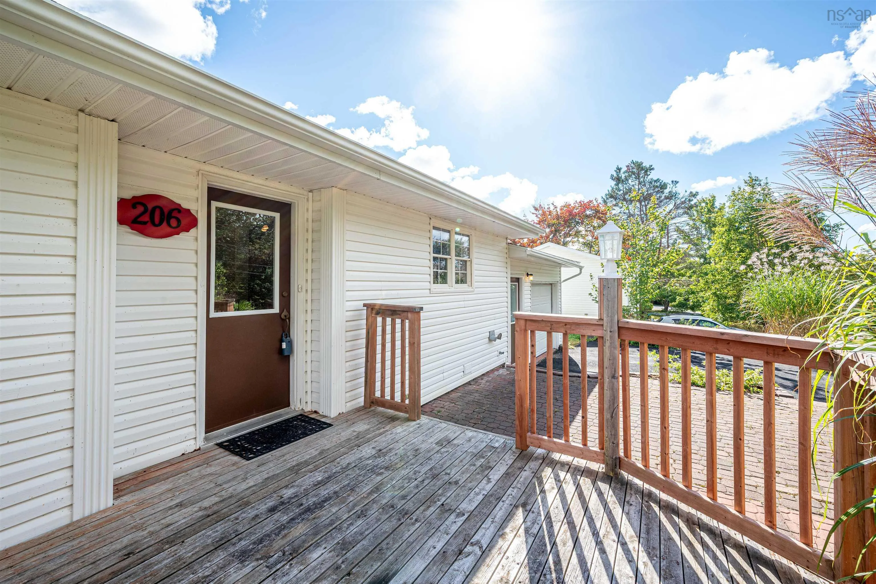 206 Lakeview Road, Lakeview, NS B4C 4C8, 3 Bedrooms Bedrooms, ,2 BathroomsBathrooms,Residential,For Sale,Lakeview,202524902