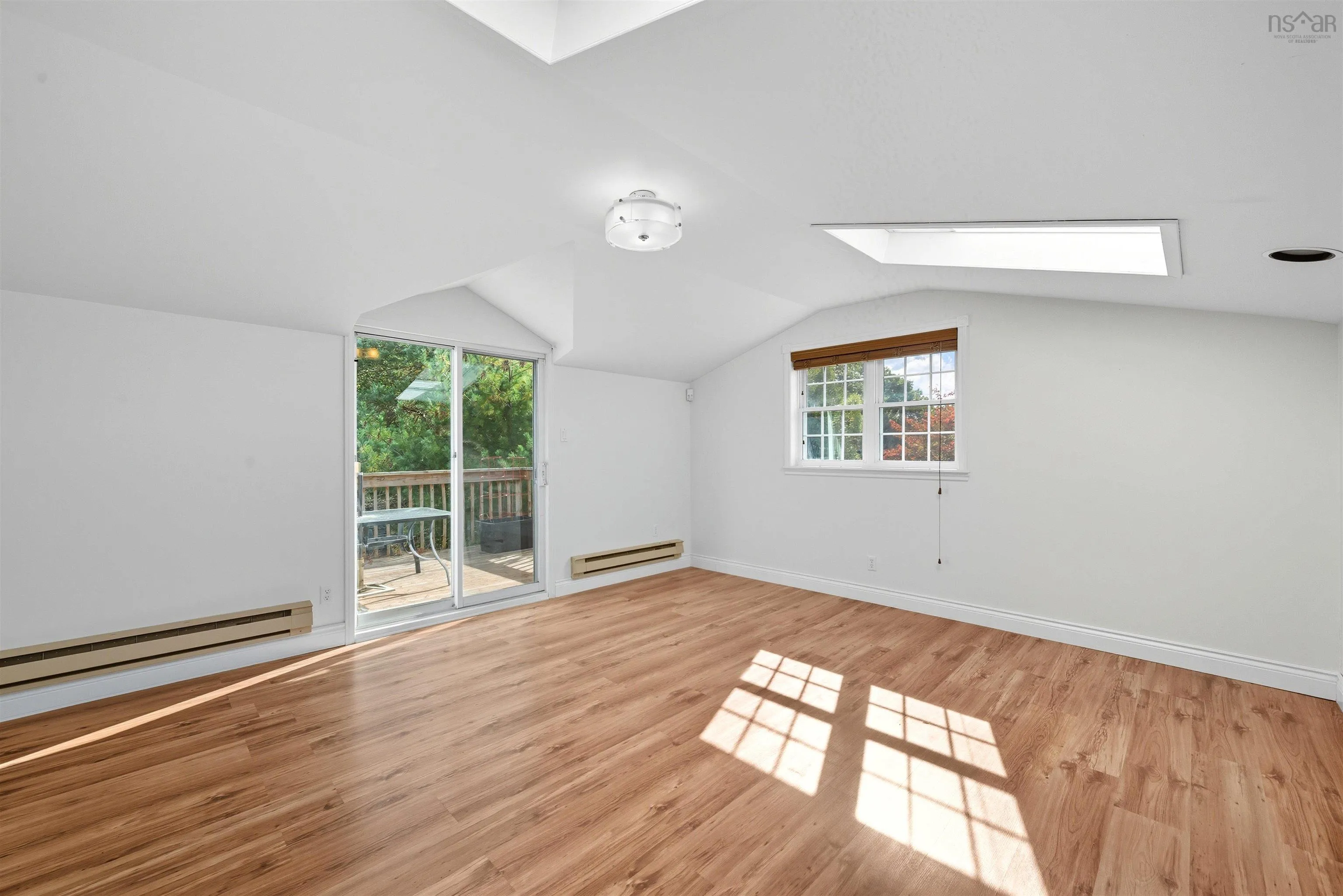 206 Lakeview Road, Lakeview, NS B4C 4C8, 3 Bedrooms Bedrooms, ,2 BathroomsBathrooms,Residential,For Sale,Lakeview,202524902