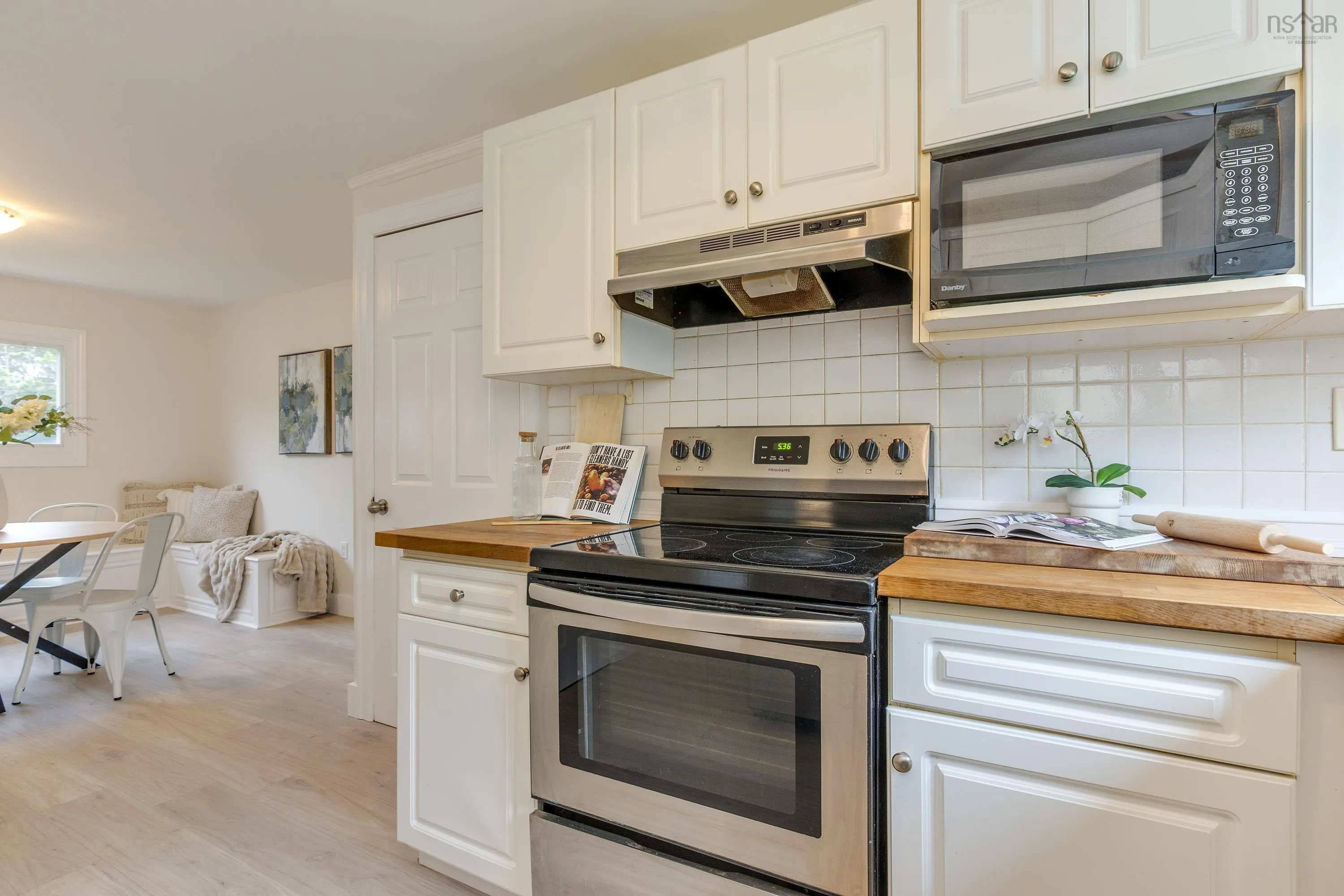 2294 Old Sambro Road, Williamswood, NS B3V 1C4, 3 Bedrooms Bedrooms, ,2 BathroomsBathrooms,Residential,For Sale,Old Sambro,202520841