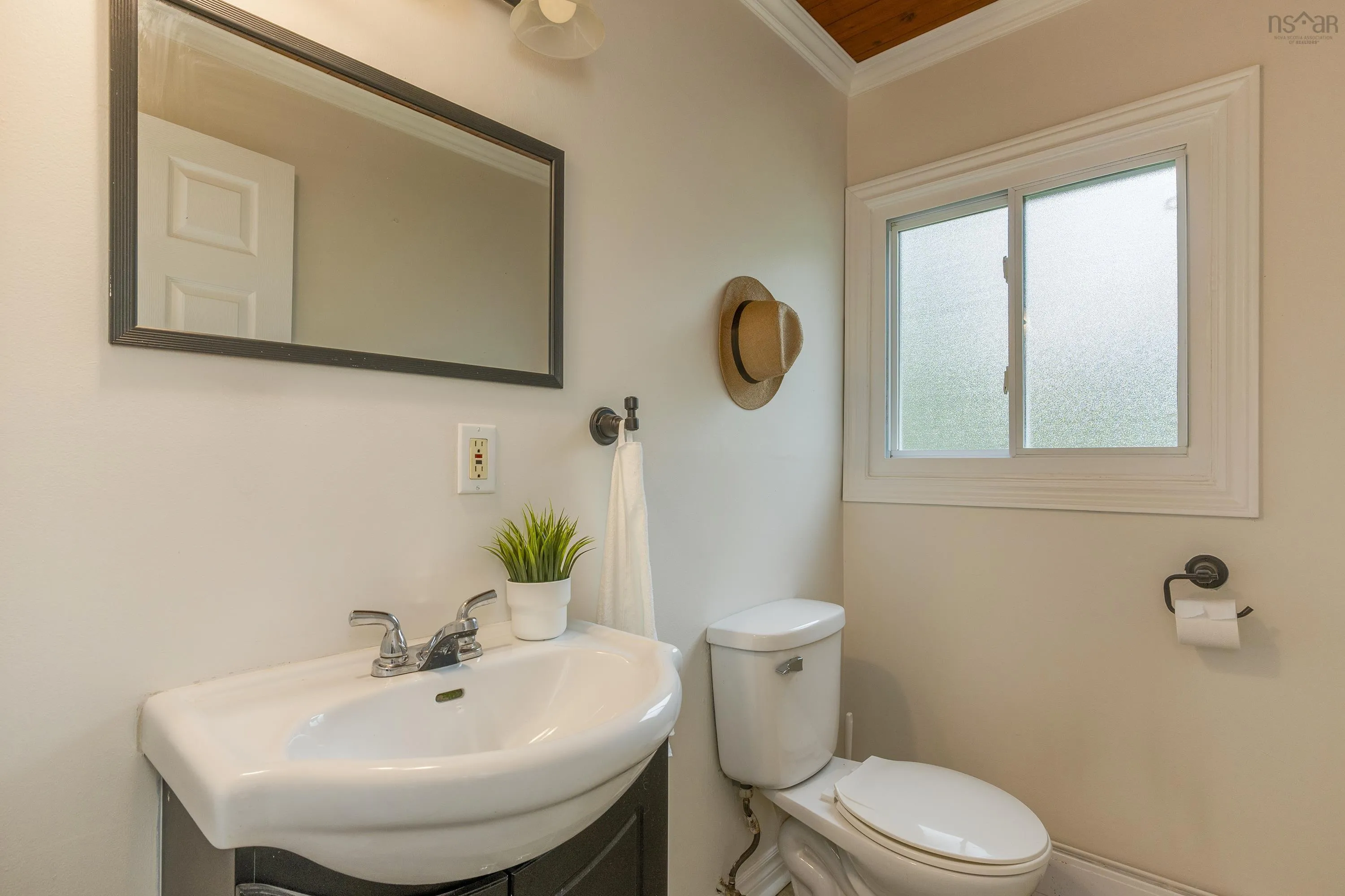 2294 Old Sambro Road, Williamswood, NS B3V 1C4, 3 Bedrooms Bedrooms, ,2 BathroomsBathrooms,Residential,For Sale,Old Sambro,202520841