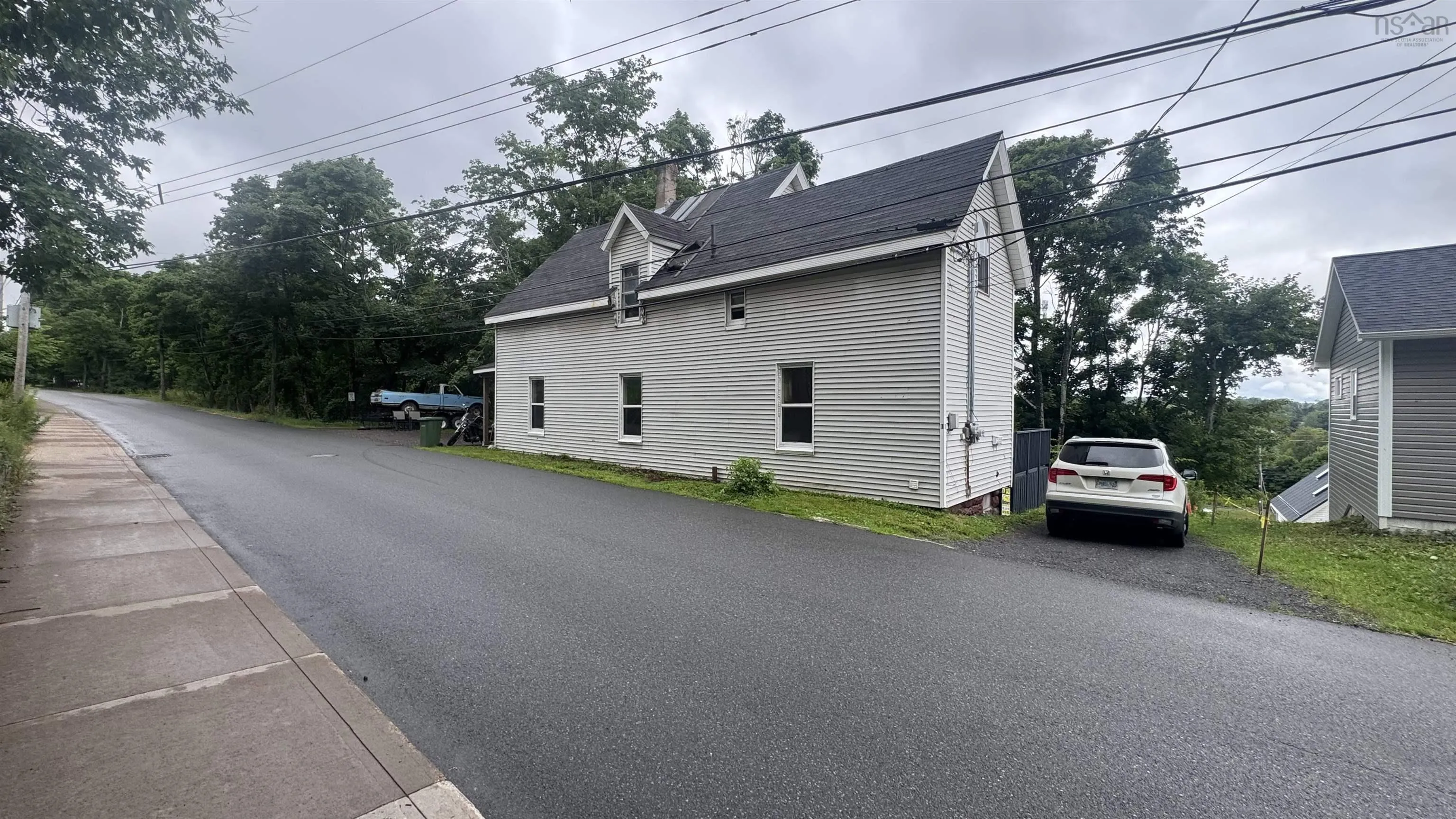 264 High Street, New Glasgow, NS B2H 2P1, 4 Bedrooms Bedrooms, ,Residential Income,For Sale,High,202518323