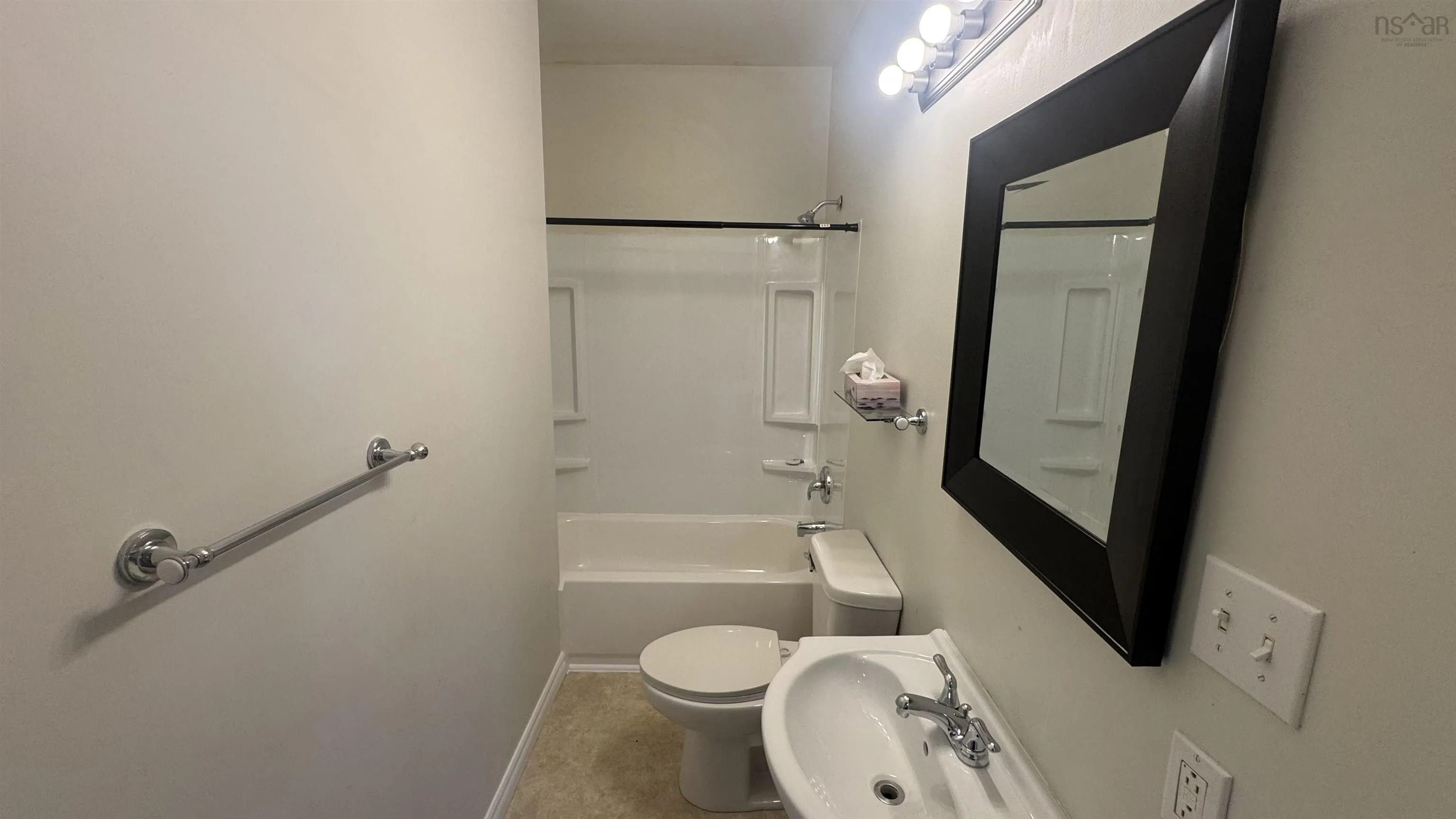 264 High Street, New Glasgow, NS B2H 2P1, 4 Bedrooms Bedrooms, ,Residential Income,For Sale,High,202518323