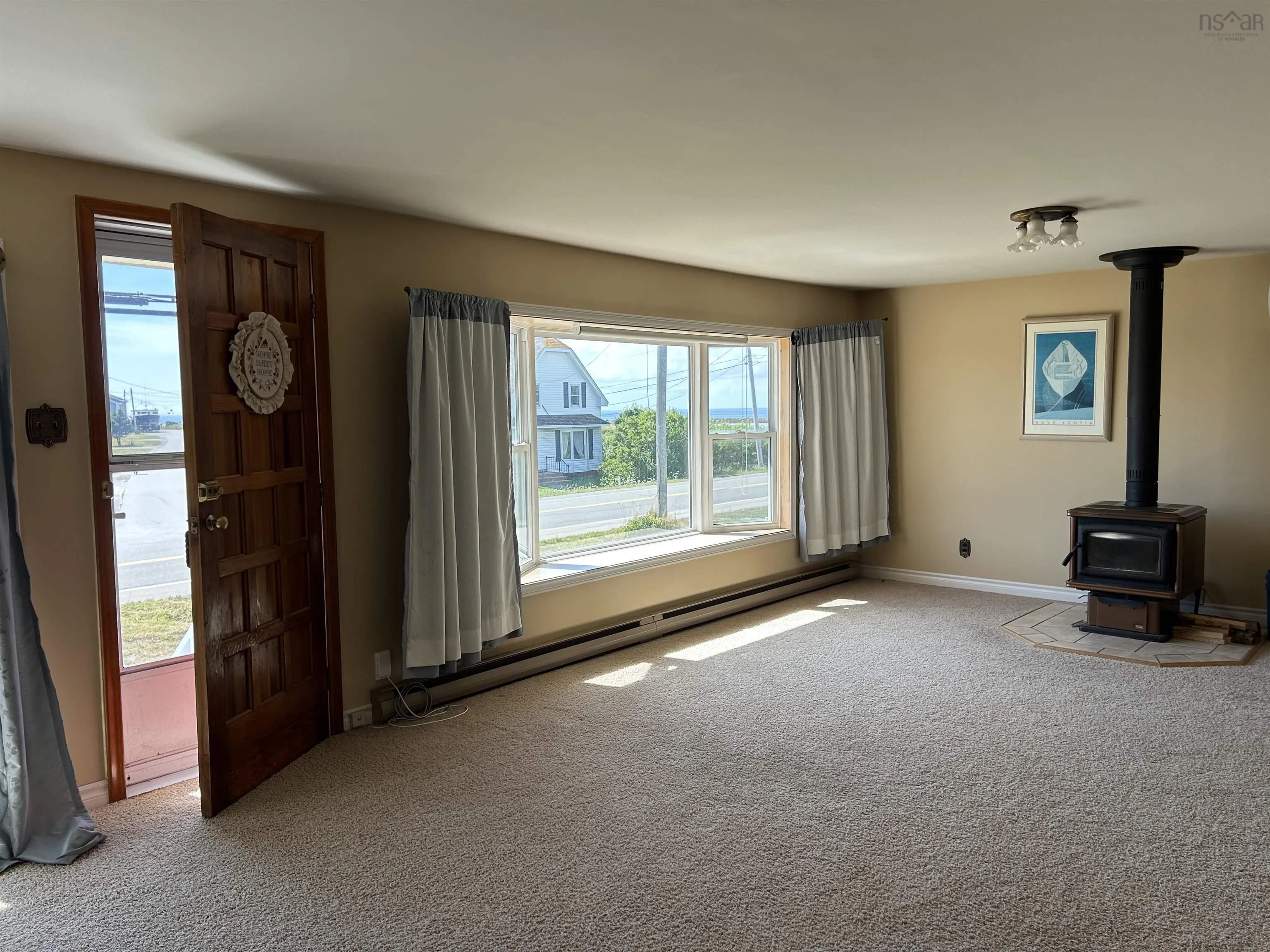 2541 Main Street, Clarks Harbour, NS B0W 1P0, 3 Bedrooms Bedrooms, ,1 BathroomBathrooms,Residential,For Sale,Main,202522512