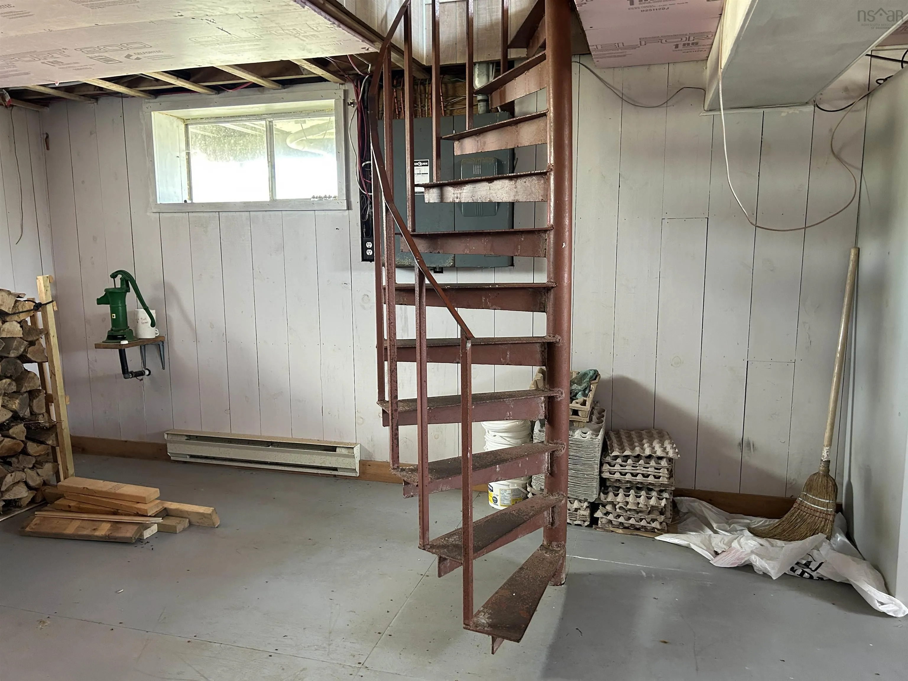 2541 Main Street, Clarks Harbour, NS B0W 1P0, 3 Bedrooms Bedrooms, ,1 BathroomBathrooms,Residential,For Sale,Main,202522512