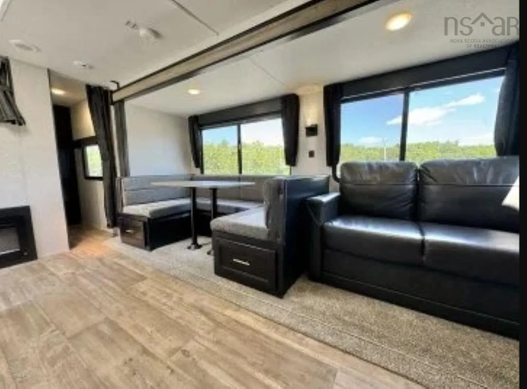 52 Down River Lane, Maplewood Ns B0r 1a0, 2 Bedrooms Bedrooms, ,1 BathroomBathrooms,Residential,For Sale,Down River Lane,202504808