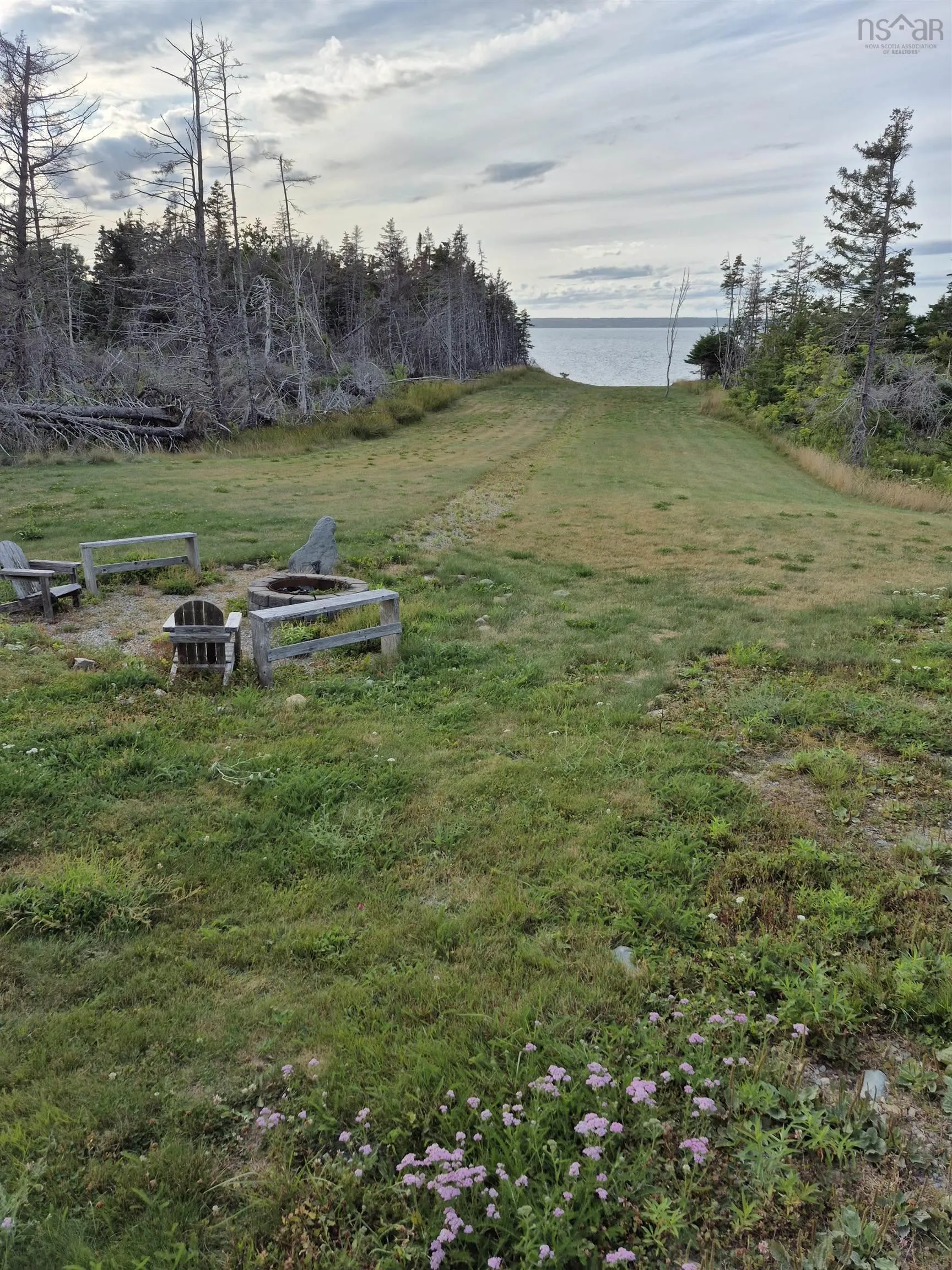 1347 Main-a-dieu Road, Bateston, NS B1C 1V9, 2 Bedrooms Bedrooms, ,3 BathroomsBathrooms,Residential,For Sale,Main-A-Dieu,202521099