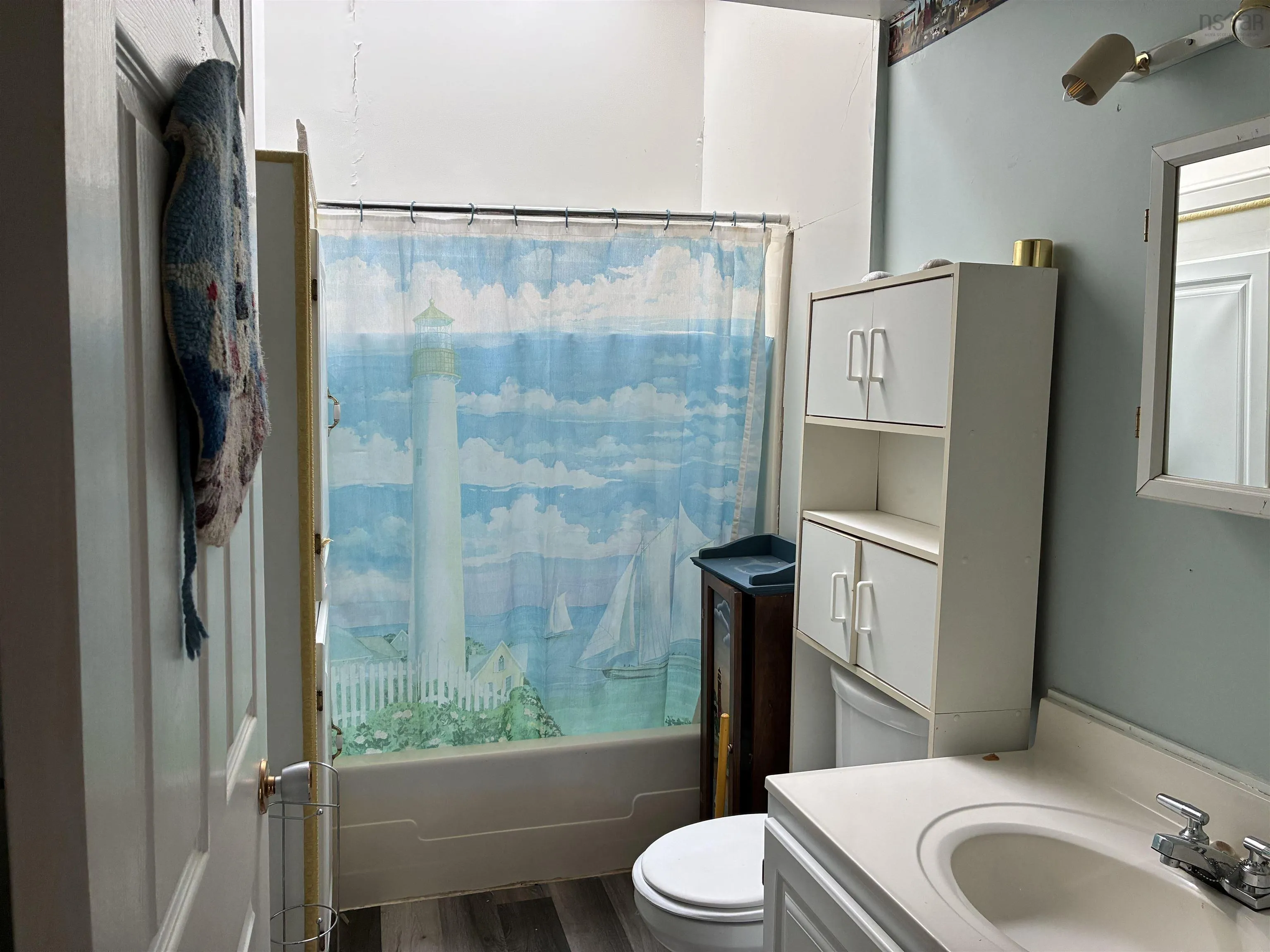8843 215 Highway, Maitland Ns B0n 2h0, 5 Bedrooms Bedrooms, ,5 BathroomsBathrooms,Residential,For Sale,215,202510790