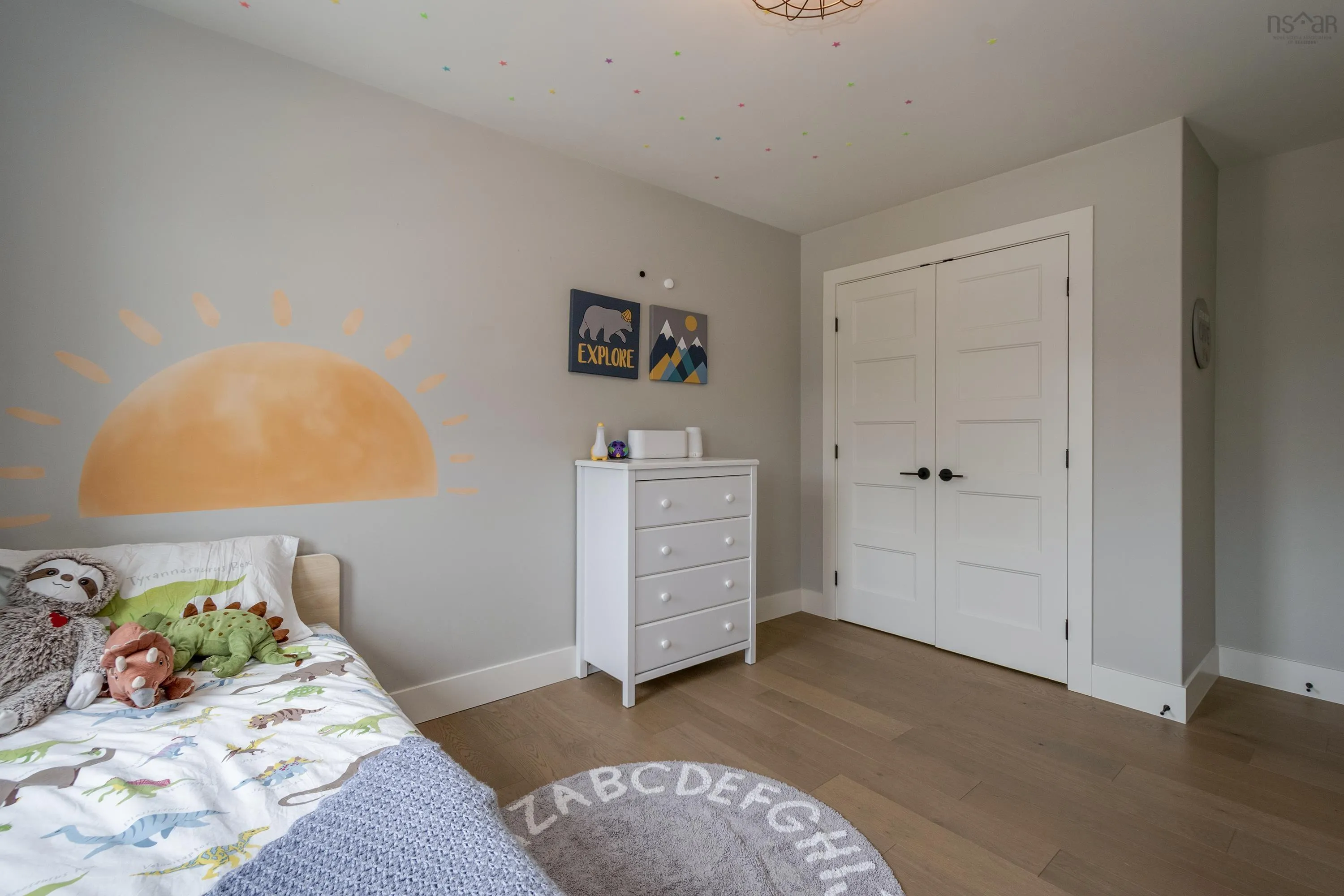 77 Bristolton Avenue, Bedford, NS B4B 0Z4, 4 Bedrooms Bedrooms, ,4 BathroomsBathrooms,Residential,For Sale,Bristolton,202520594