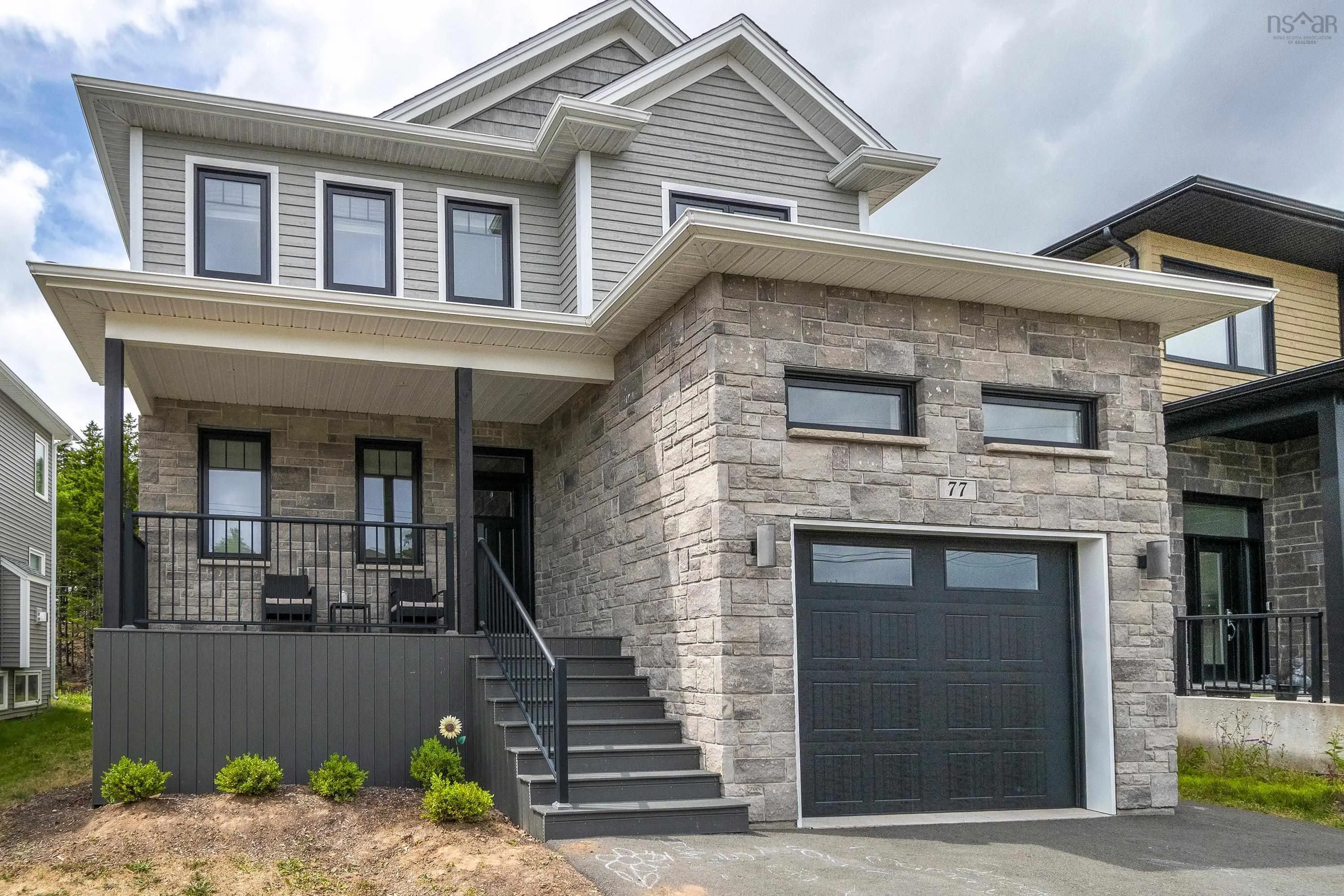 77 Bristolton Avenue, Bedford, NS B4B 0Z4, 4 Bedrooms Bedrooms, ,4 BathroomsBathrooms,Residential,For Sale,Bristolton,202520594