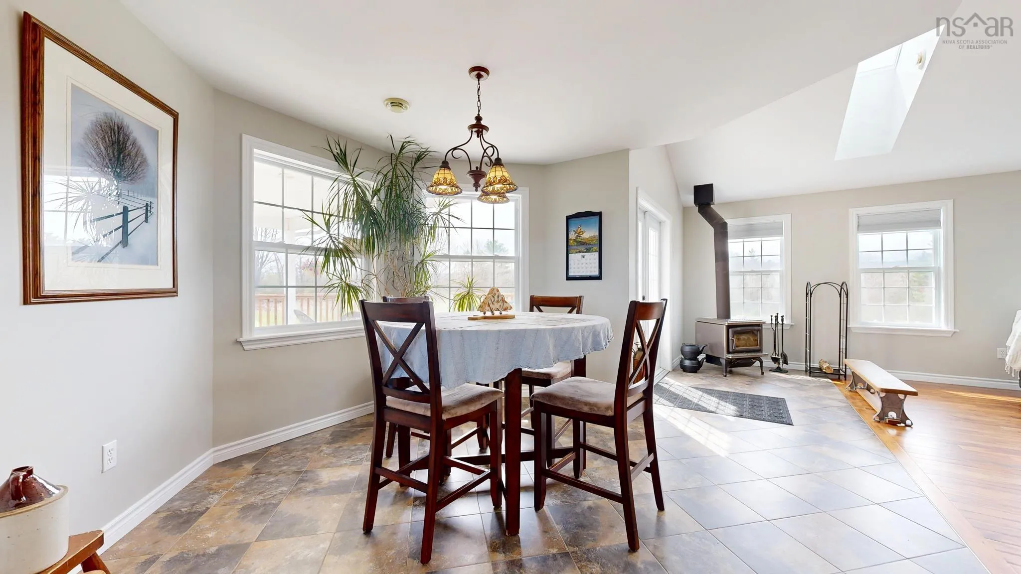 4768 Highway 1, South Berwick Ns B0p 1e0, 5 Bedrooms Bedrooms, ,4 BathroomsBathrooms,Residential,For Sale,Highway 1,202509972