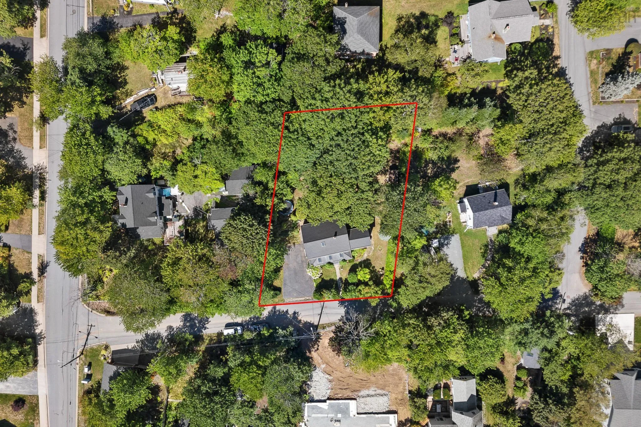 8 Emmerson Street, Bedford, NS B4A 1V7, 4 Bedrooms Bedrooms, ,2 BathroomsBathrooms,Residential,For Sale,Emmerson,202522499
