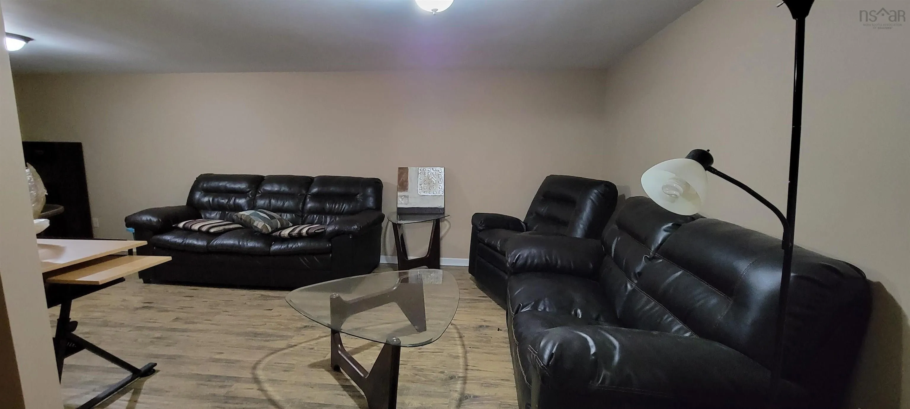 568 Seaview Drive, Upper North Sydney, NS B2A 3N8, 6 Bedrooms Bedrooms, ,4 BathroomsBathrooms,Residential,For Sale,Seaview,202521239