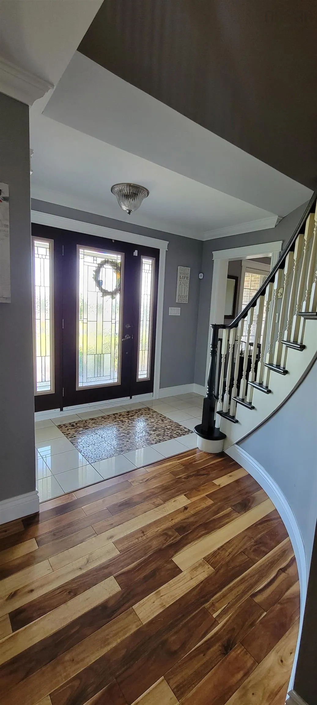 568 Seaview Drive, Upper North Sydney, NS B2A 3N8, 6 Bedrooms Bedrooms, ,4 BathroomsBathrooms,Residential,For Sale,Seaview,202521239