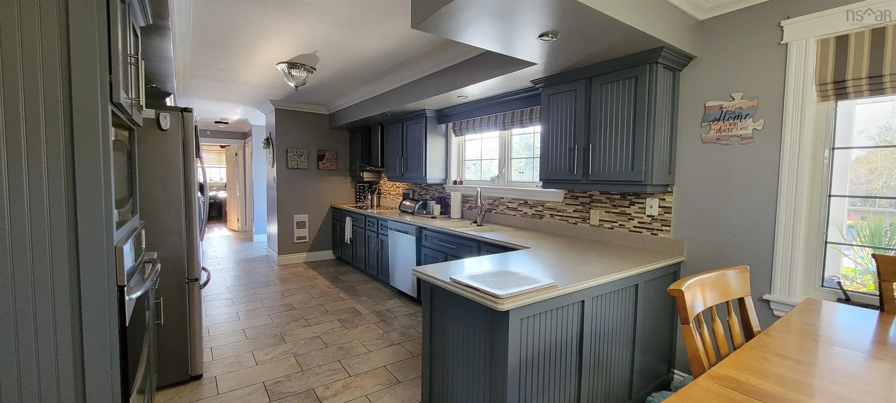 568 Seaview Drive, Upper North Sydney, NS B2A 3N8, 6 Bedrooms Bedrooms, ,4 BathroomsBathrooms,Residential,For Sale,Seaview,202521239