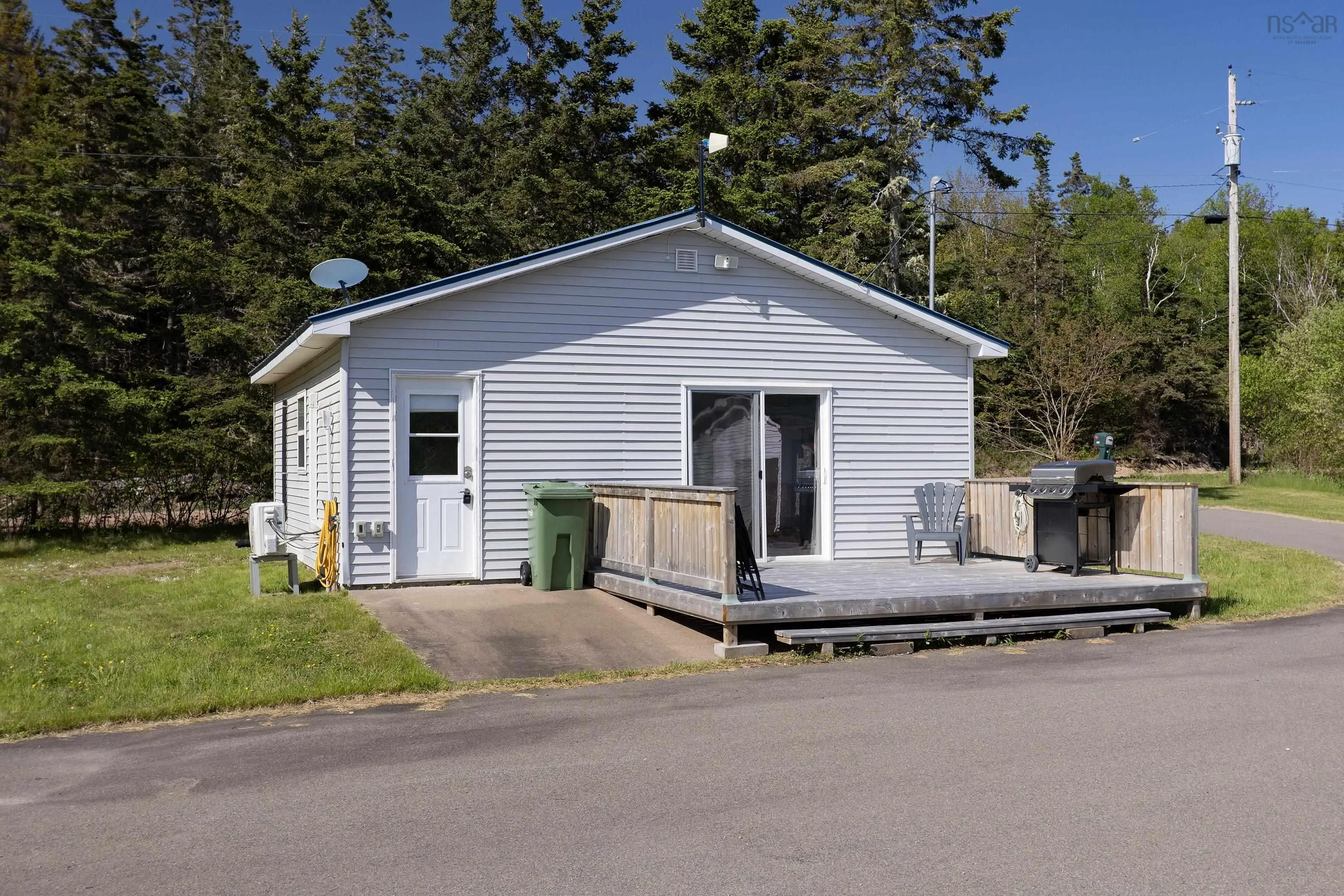 1168 West Bay Road, West Bay, NS B0M 1S0, 1 Bedroom Bedrooms, ,1 BathroomBathrooms,Residential,For Sale,West Bay,202513474