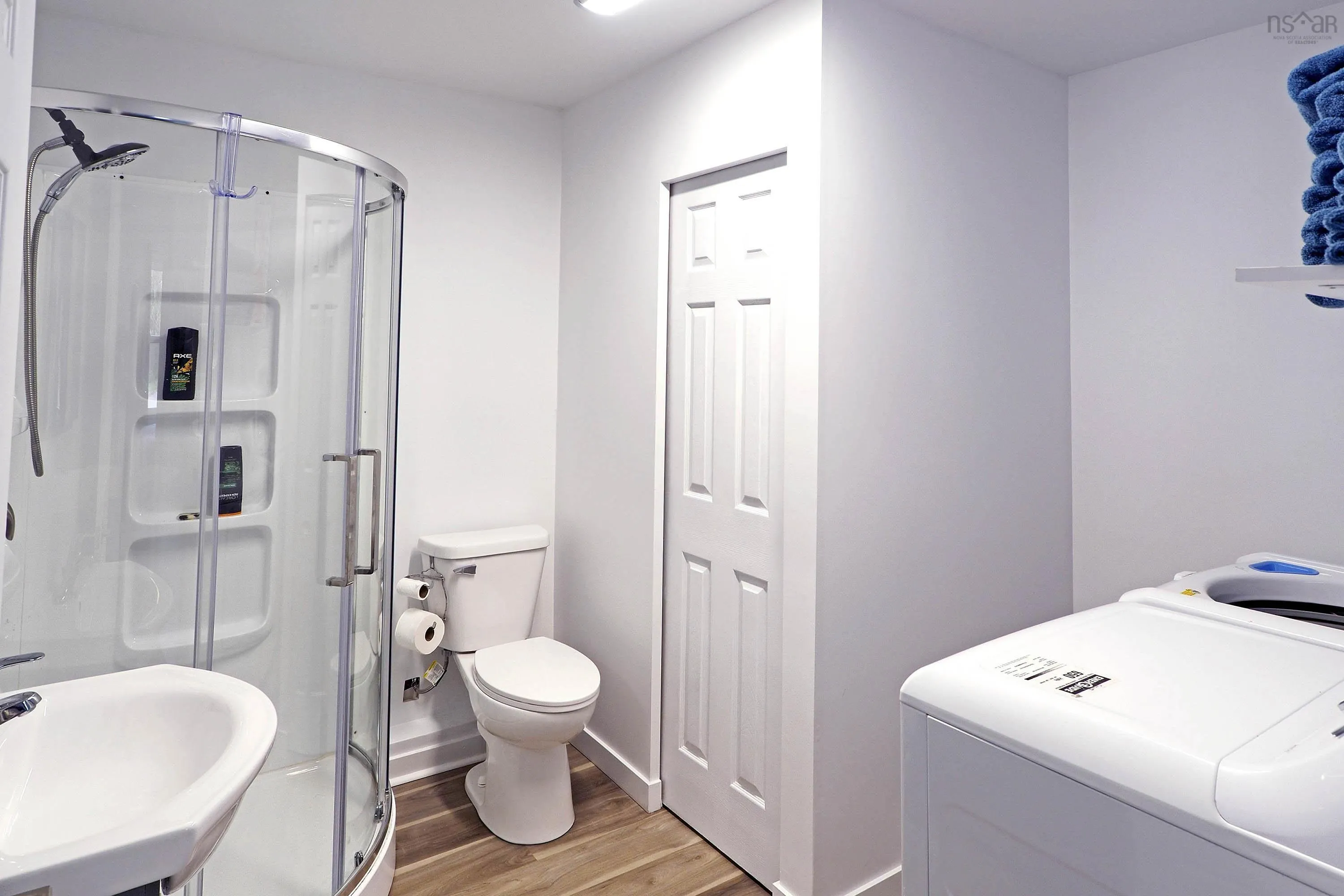 1168 West Bay Road, West Bay, NS B0M 1S0, 1 Bedroom Bedrooms, ,1 BathroomBathrooms,Residential,For Sale,West Bay,202513474