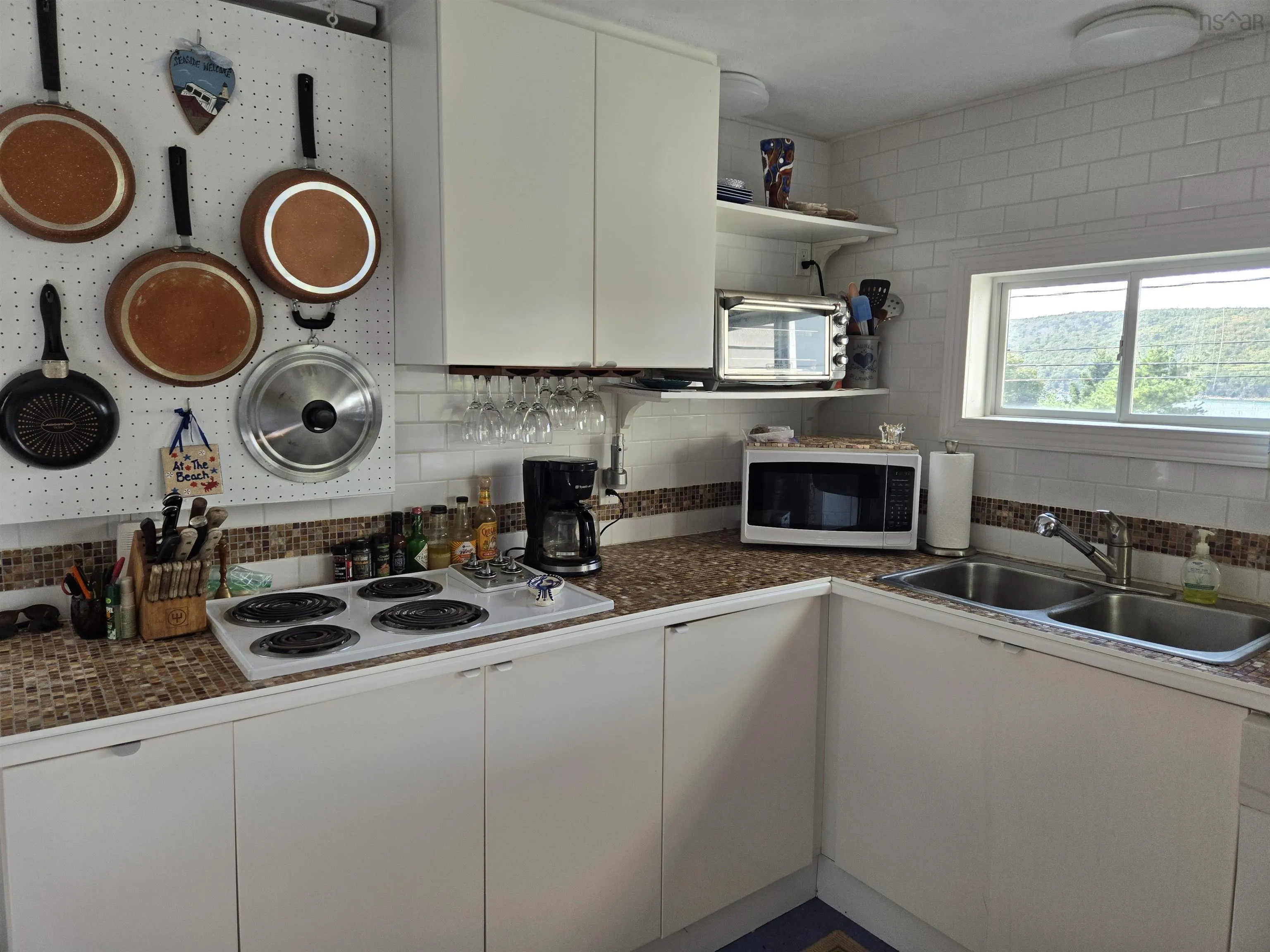 817 Granville Road, Victoria Beach, NS B0S 1A0, 2 Bedrooms Bedrooms, ,1 BathroomBathrooms,Residential,For Sale,Granville,202519288